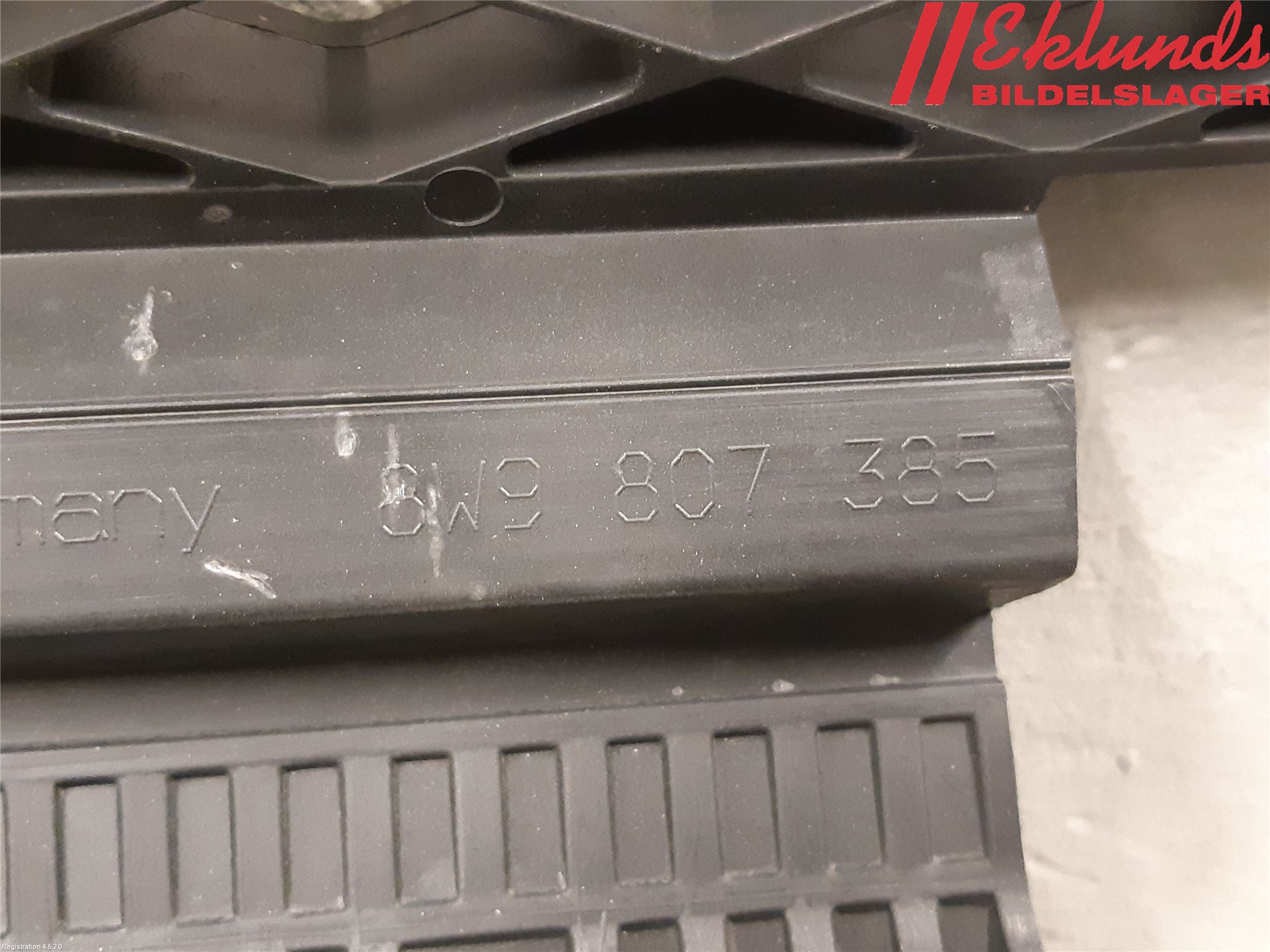 Audi A4/S4 B9 16-19 Stötfångare Deformelement Bak