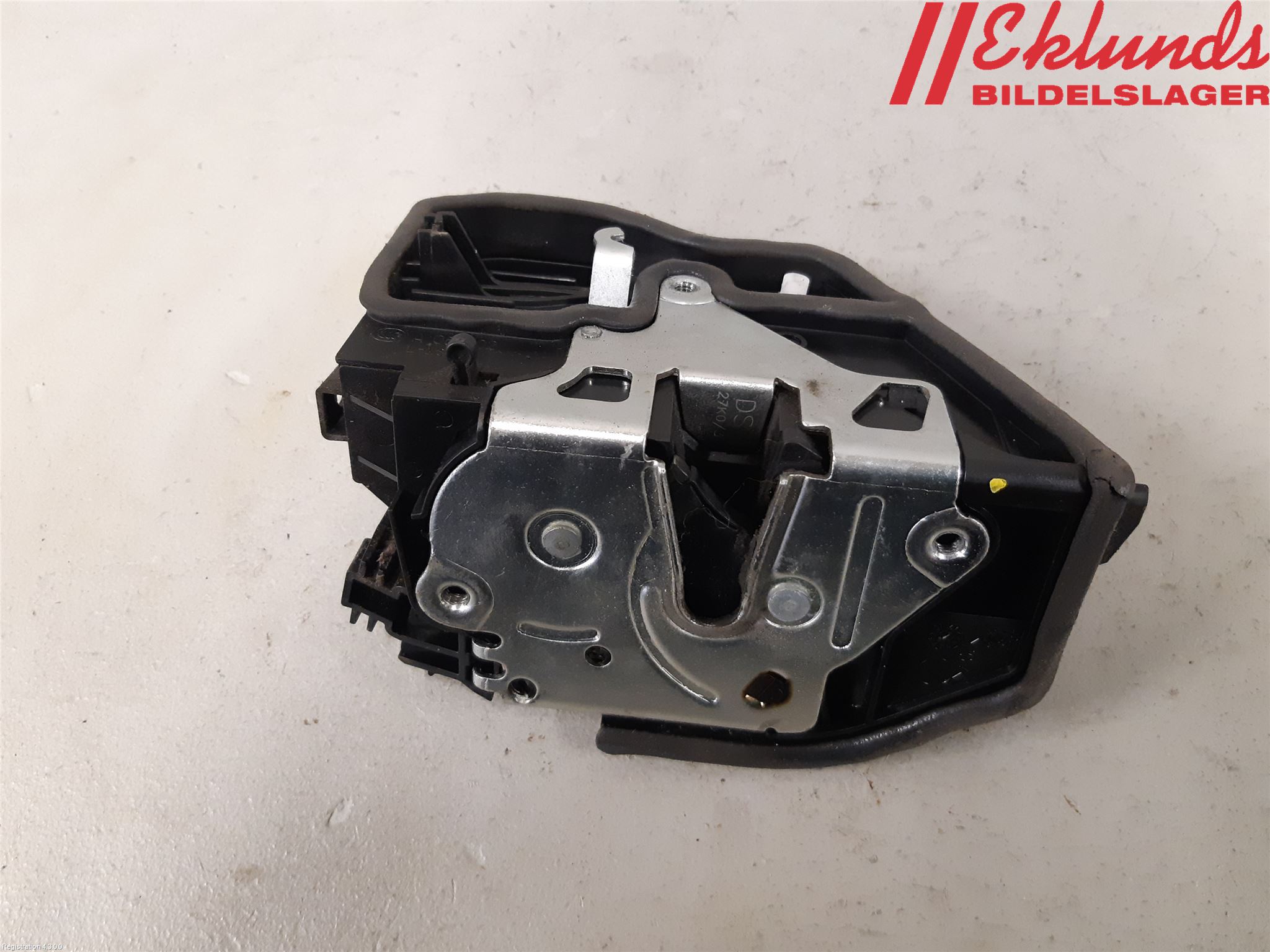 BMW 1 E87/81 5D/3D 03-11 Låskista-Dörrlås