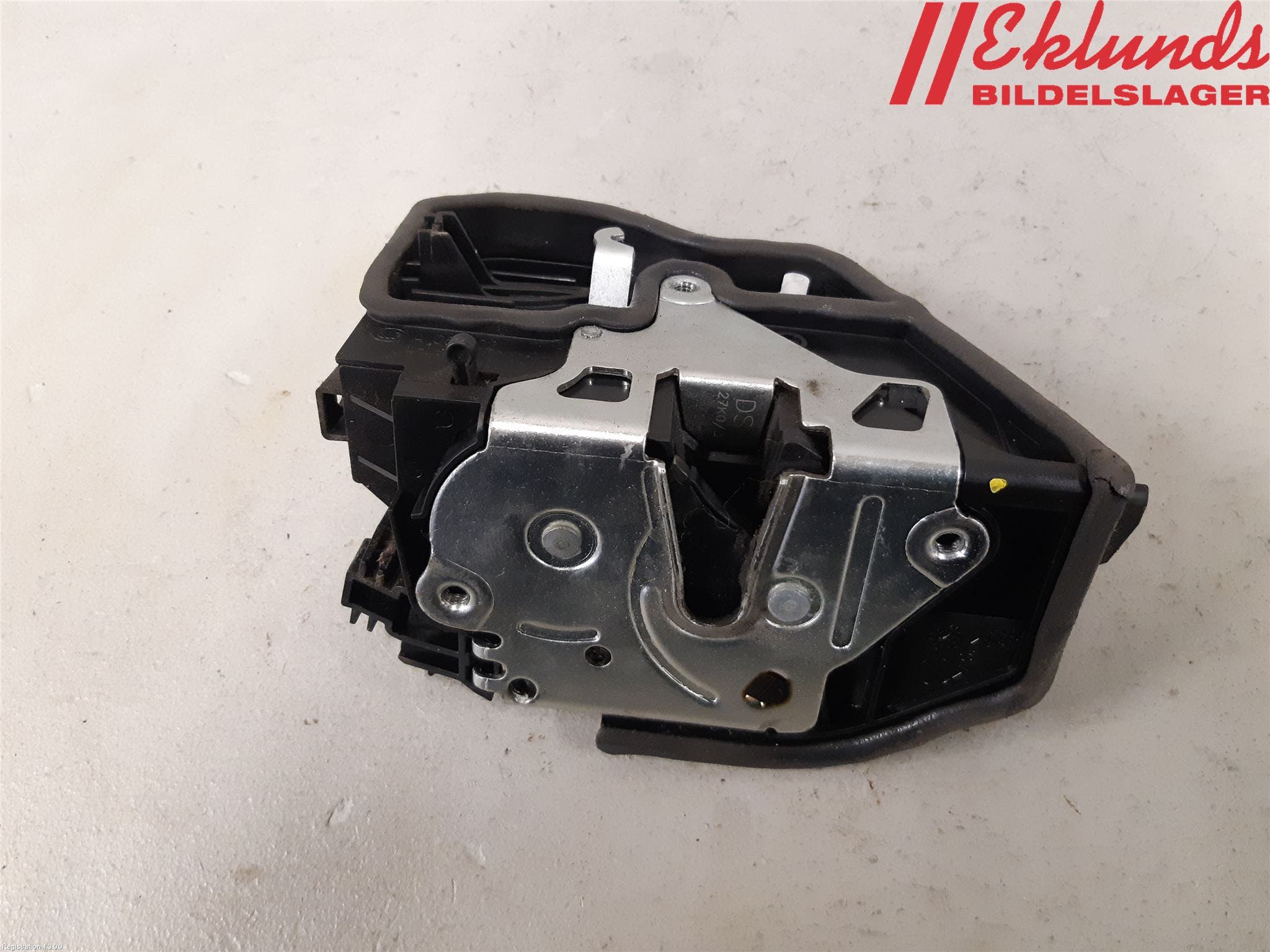 BMW 1 E87/81 5D/3D 03-11 Låskista-Dörrlås