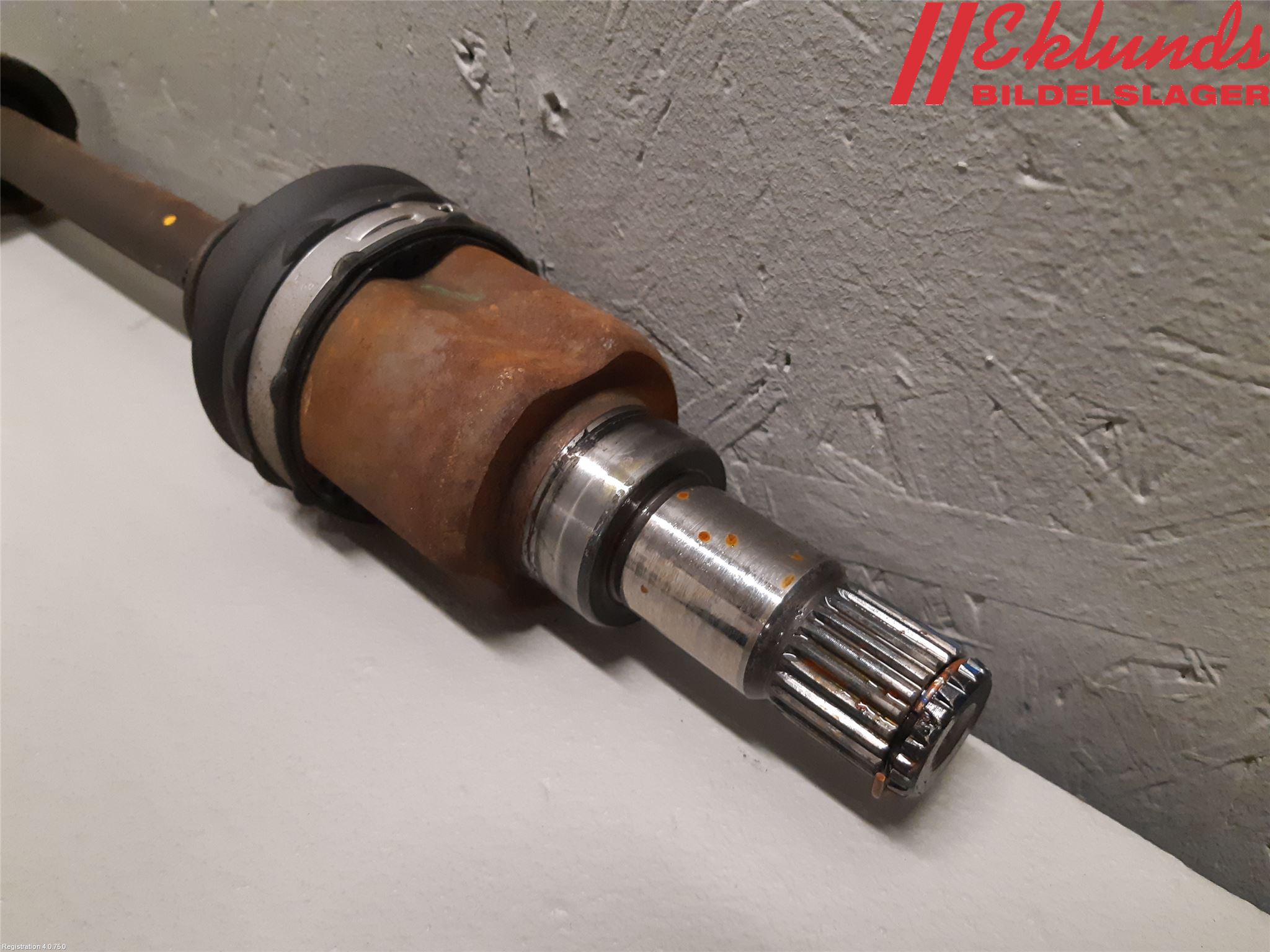 Ford KA+ 16-20 Drivaxel Fram Höger