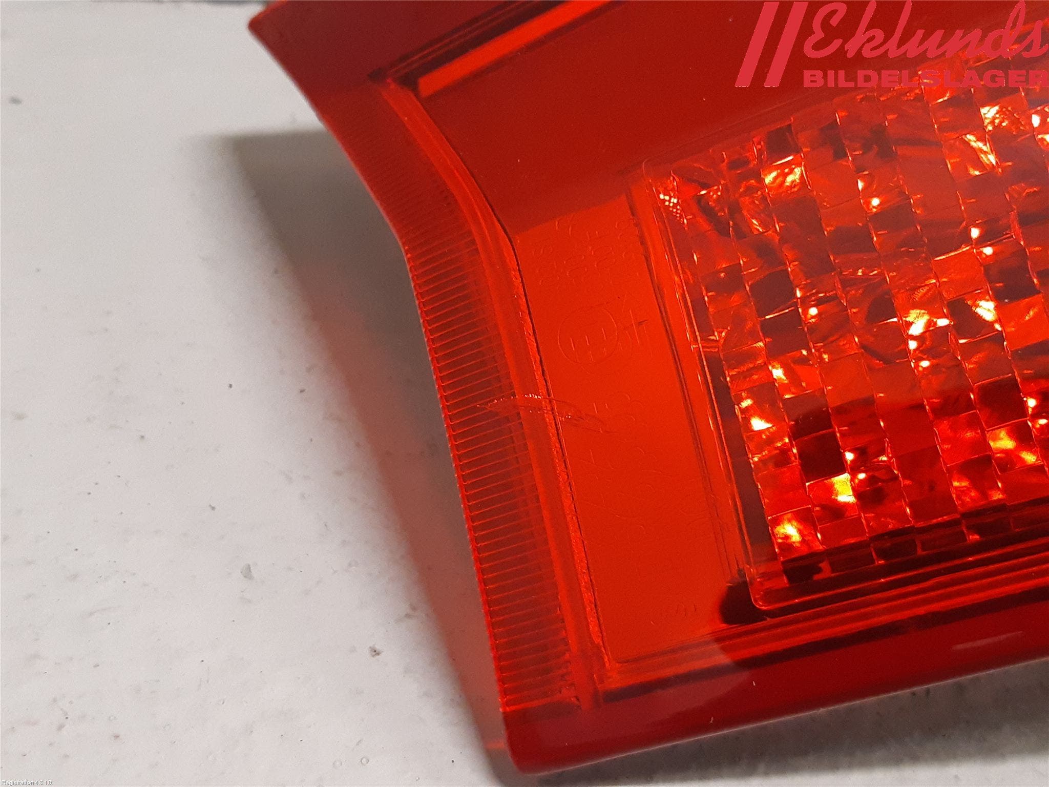 Volvo V70 08-13 Bakljus Lucka Hö