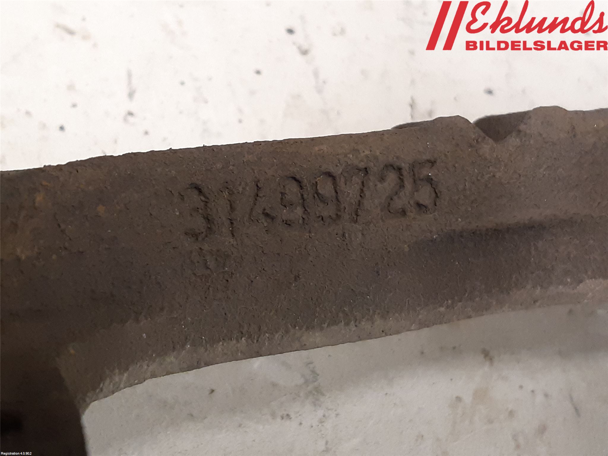 Volvo S60 19- Bromsokshållare