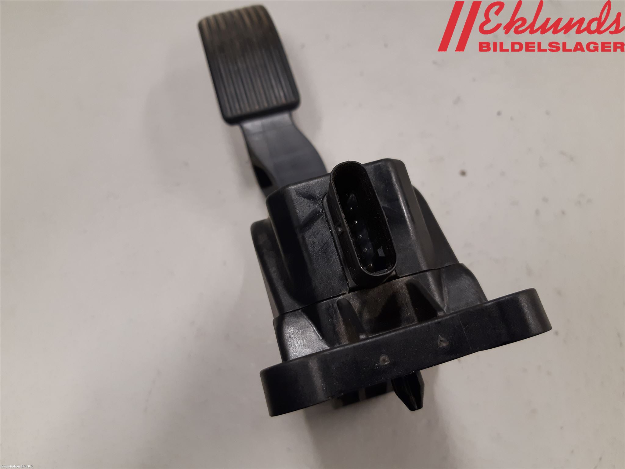 Mercedes-Benz MB VITO/V-KLASS (W640,W447,W448) 14- Gaspedal