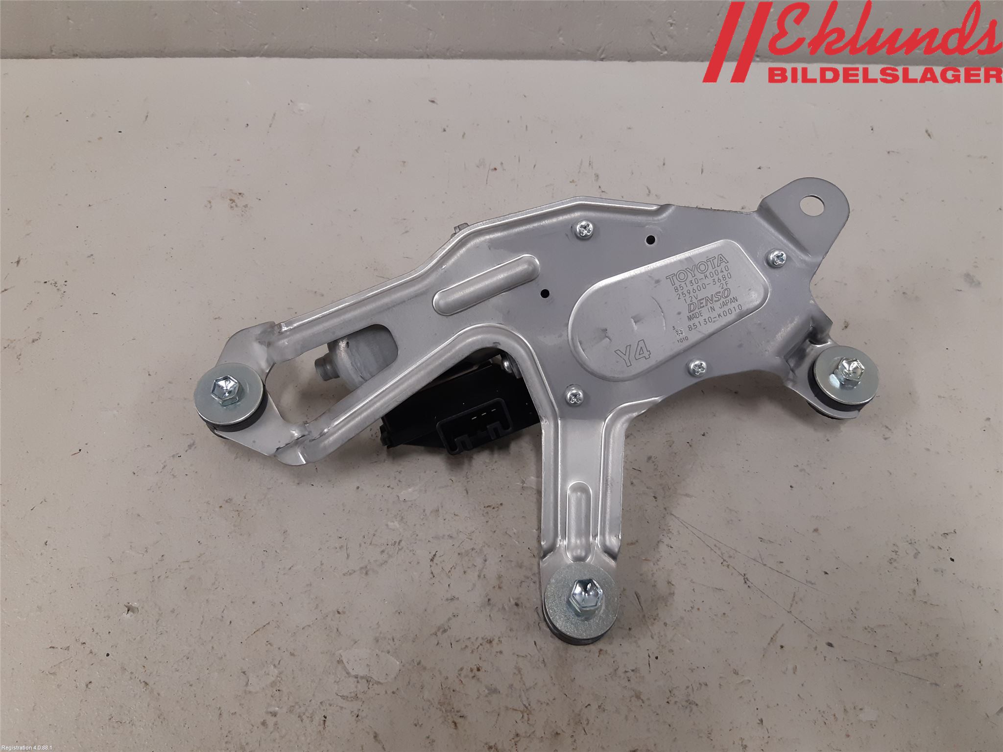 Toyota YARIS XP21 20- Torkarmotor Baklucka
