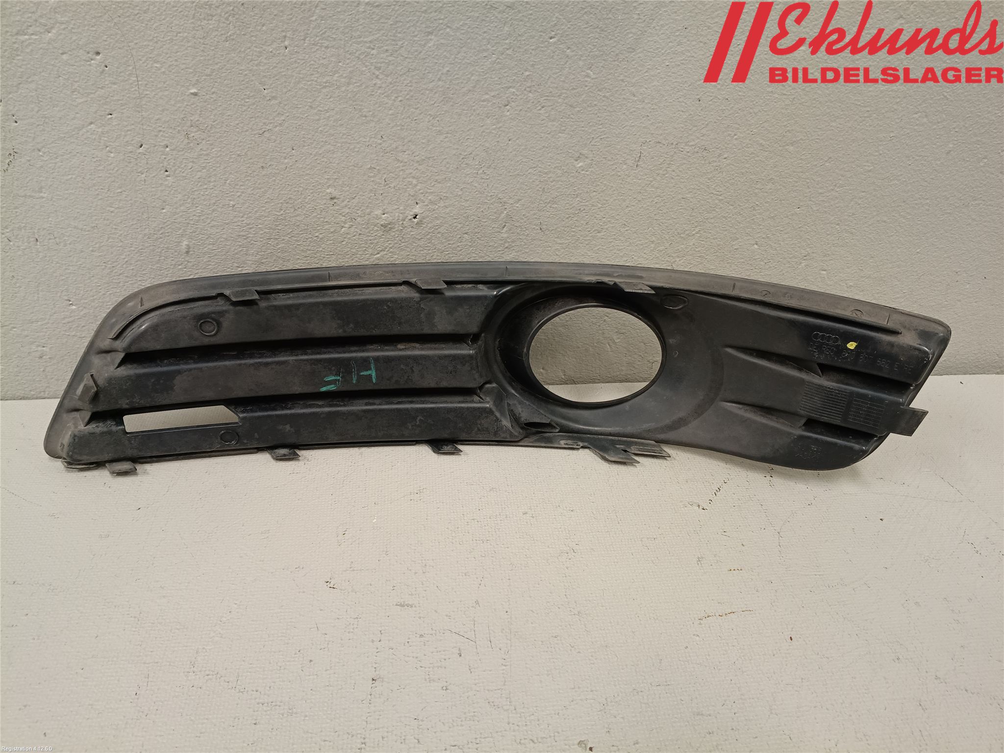 Audi A3/S3 05-13 Dimljussarg Fram