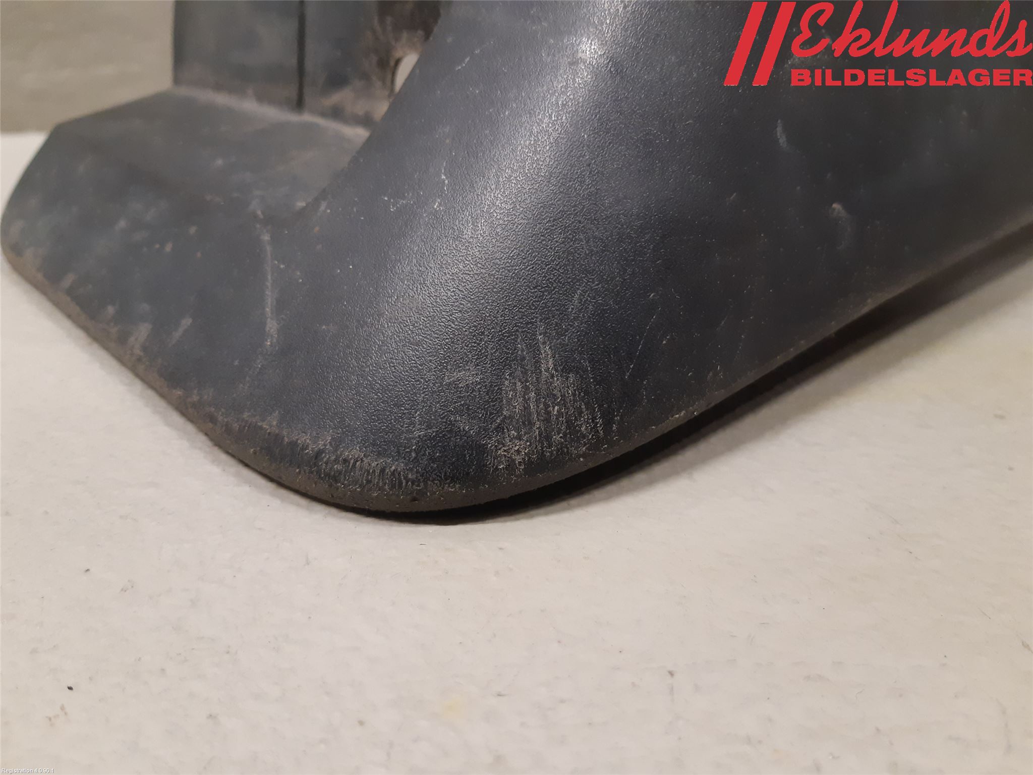 Hyundai i40 08-15 Stänkskydd