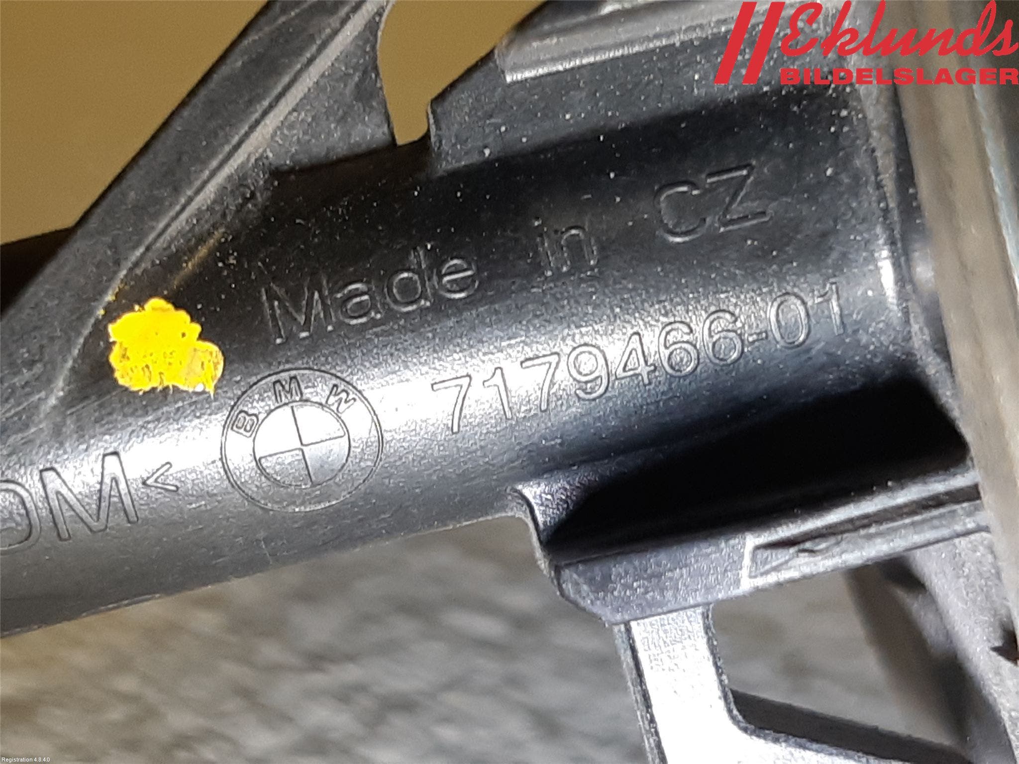 BMW 1 E87/81 5D/3D 03-11 Spolarmunstycke Strålkastare