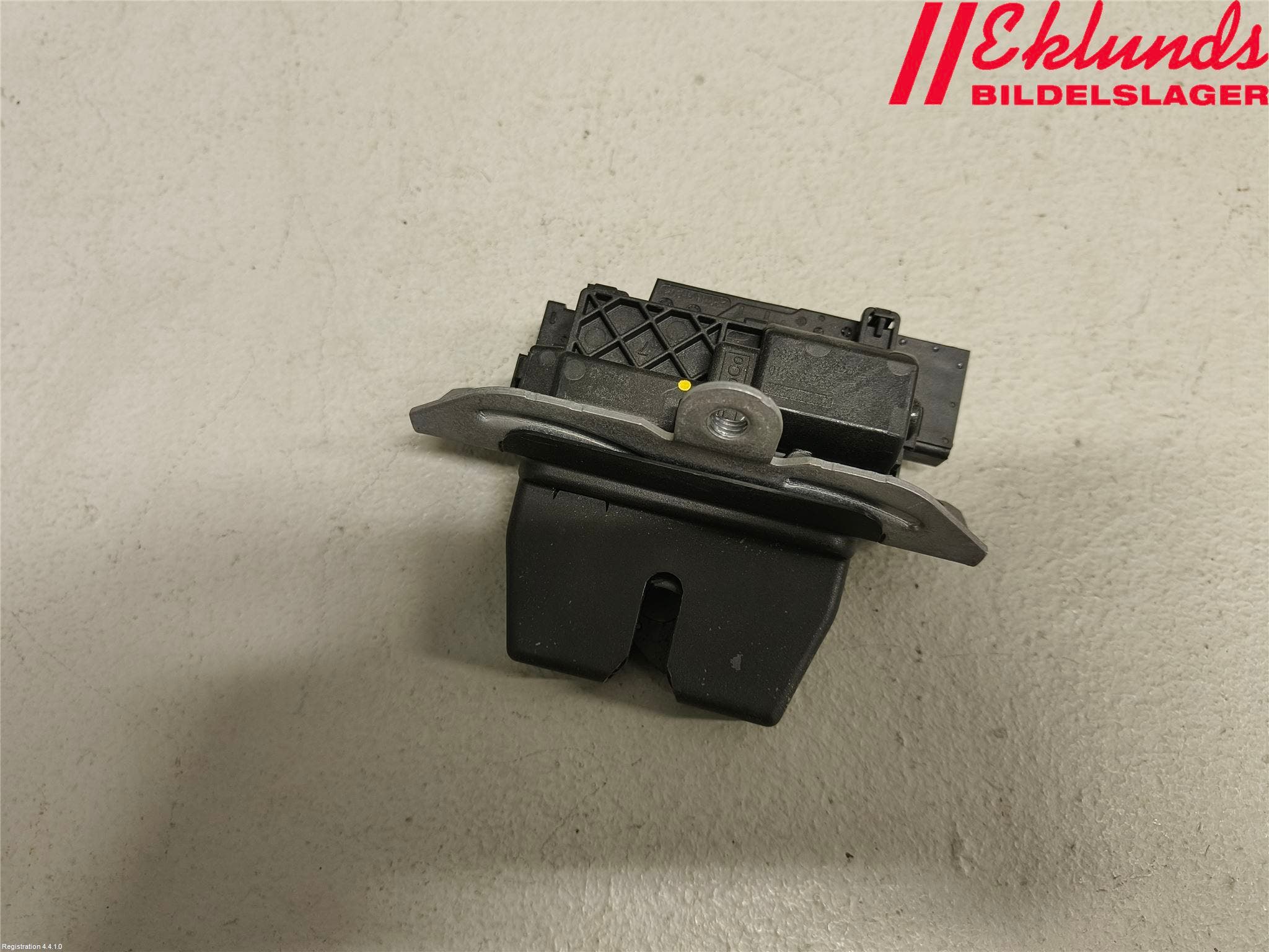 Ford FOCUS 19- Låskista Baklucka