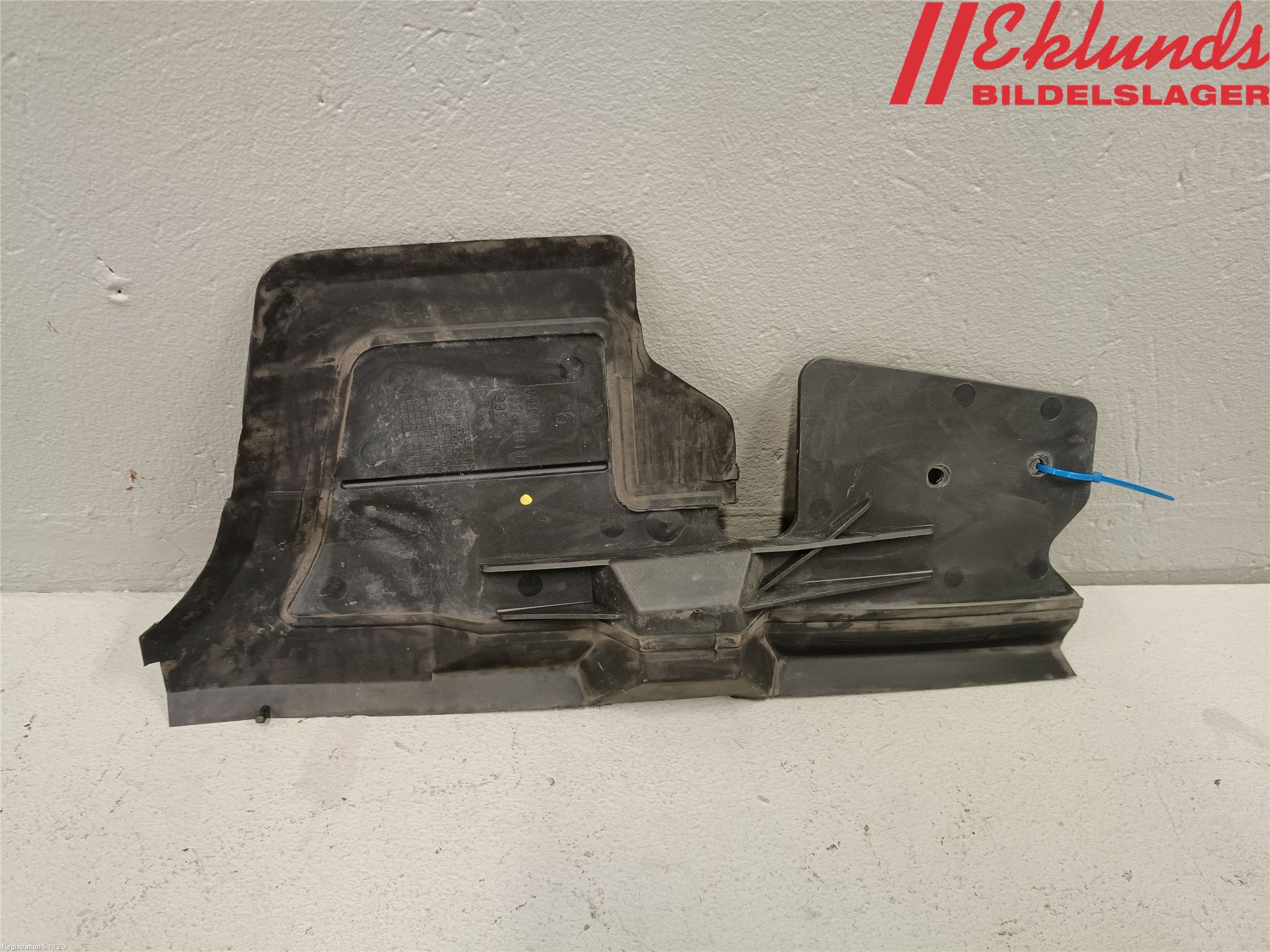 Volvo 940 91-98 Deflektor Plåt-Plast Kylning