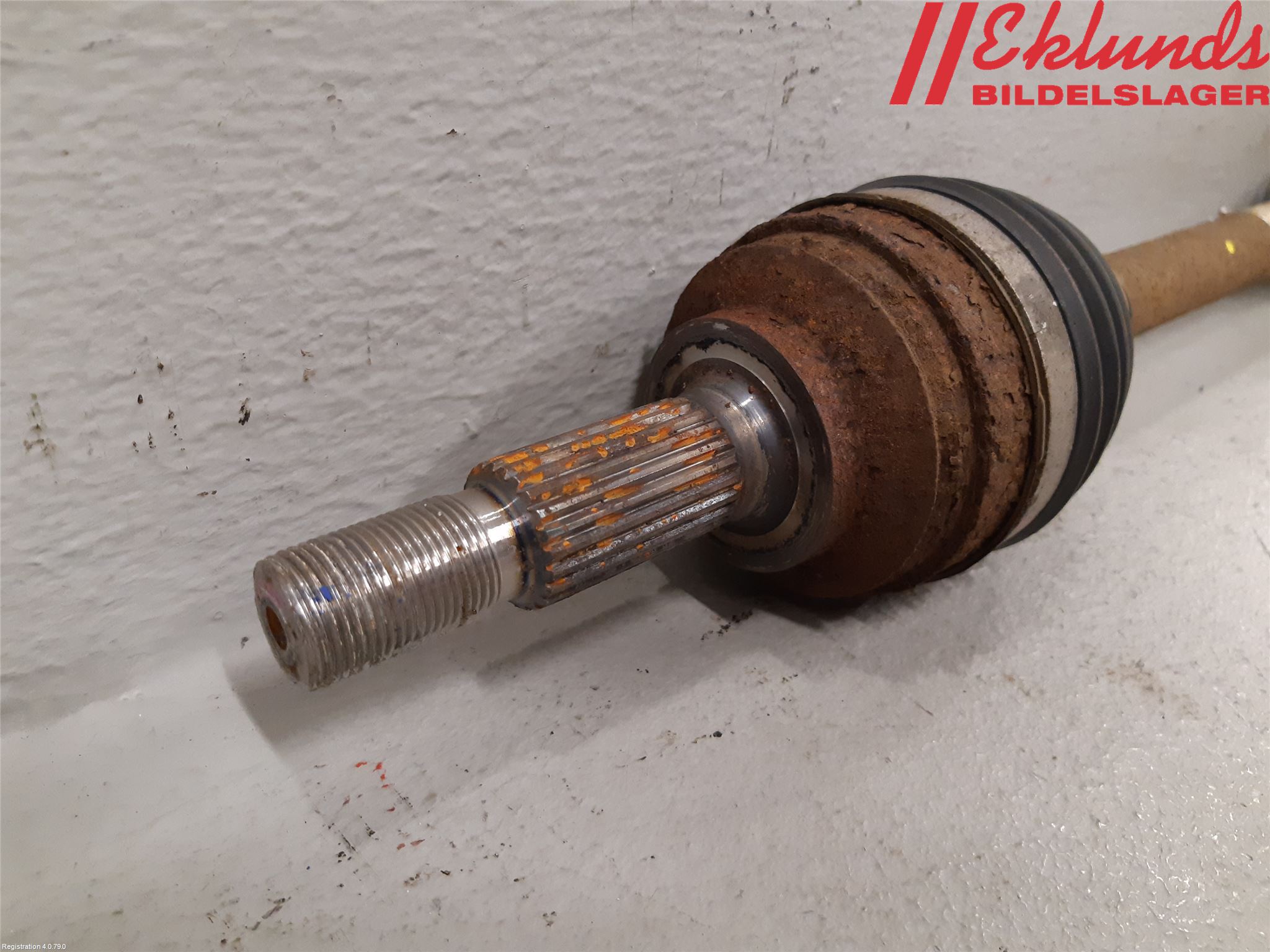 Renault CLIO IV 12-16 Drivaxel Fram Vänster