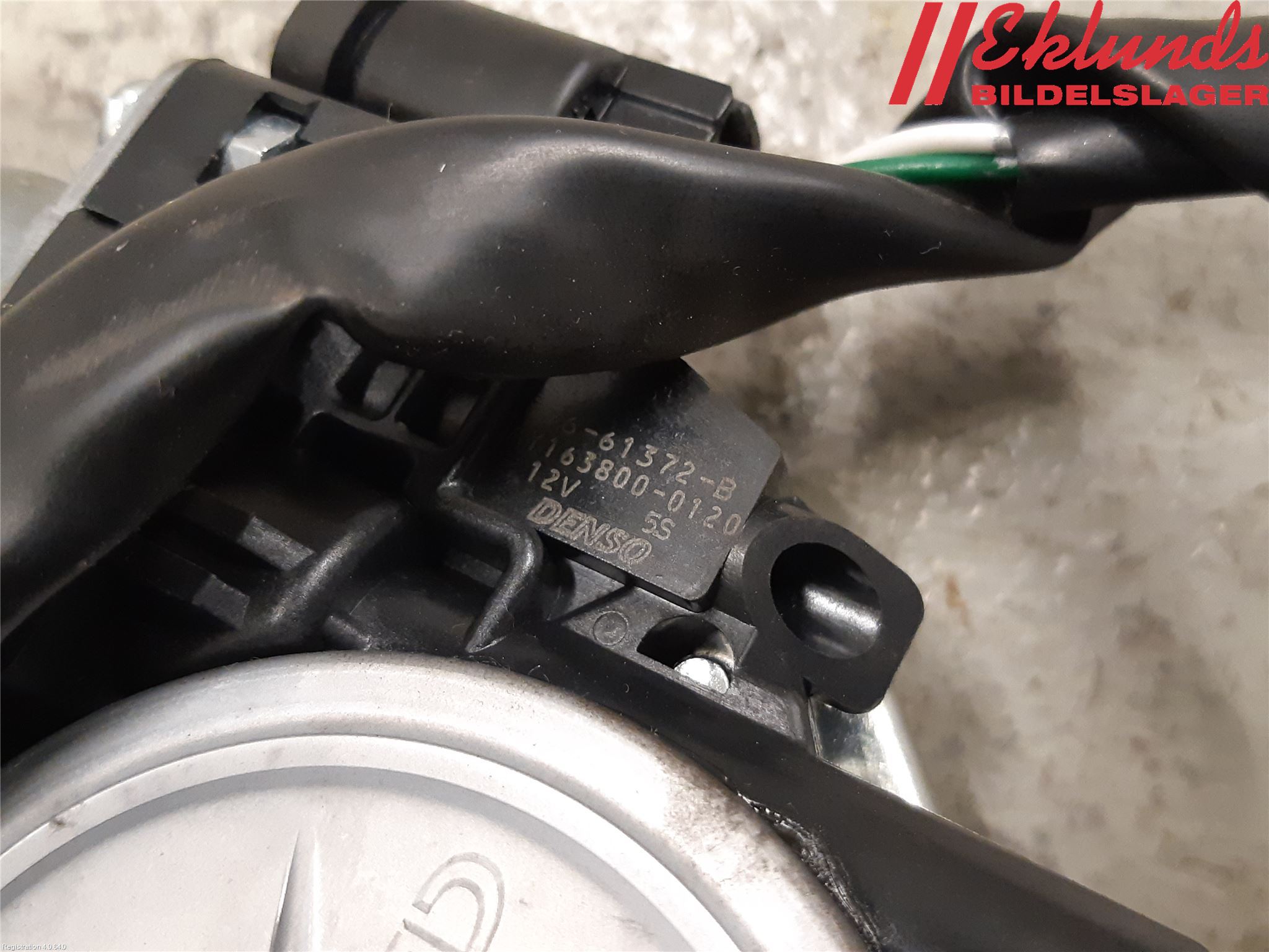 Ford KUGA 13-16 Låskista Baklucka