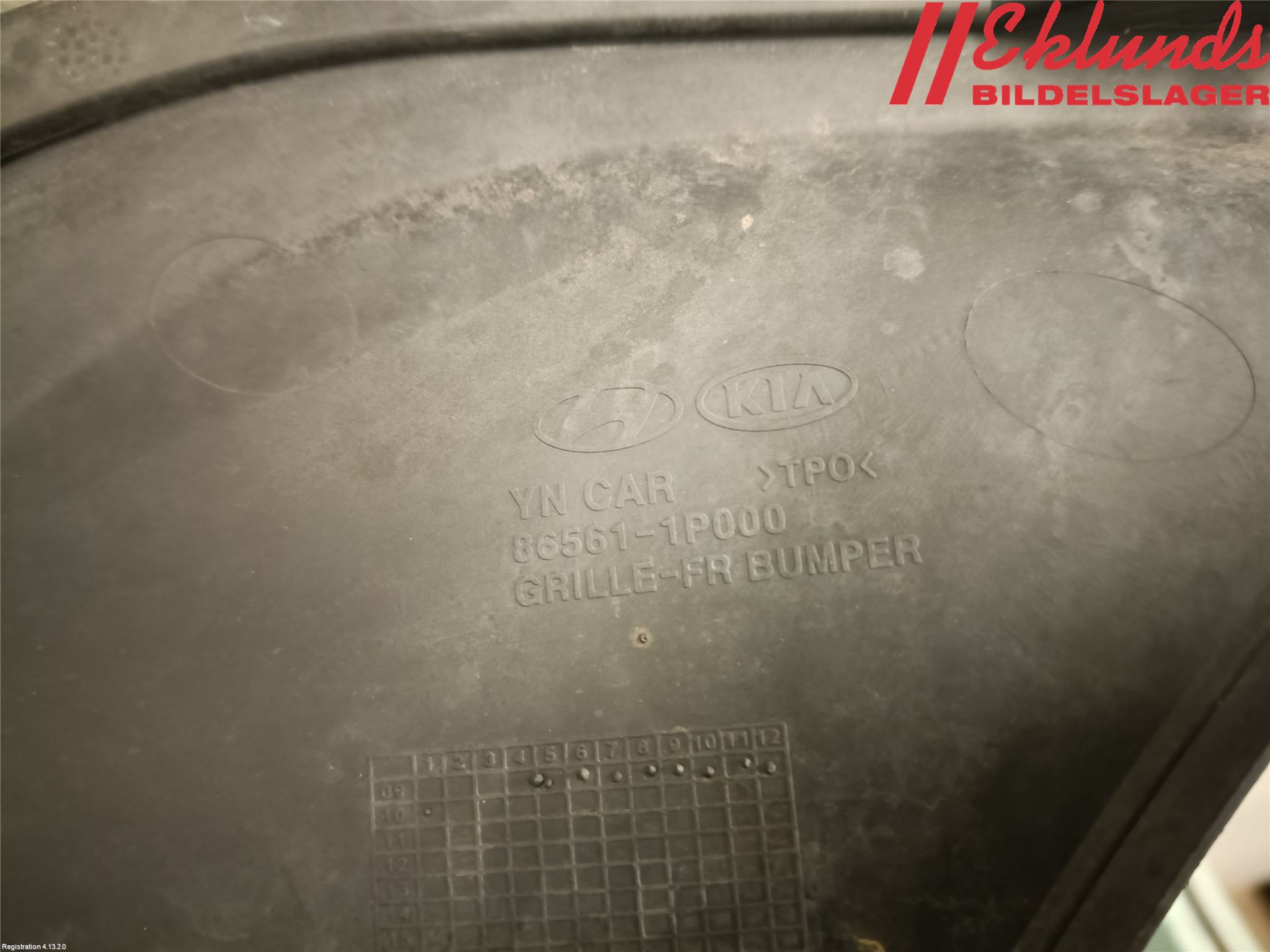 Kia VENGA 10-19 Stöt Utfyllnad-List-Grill