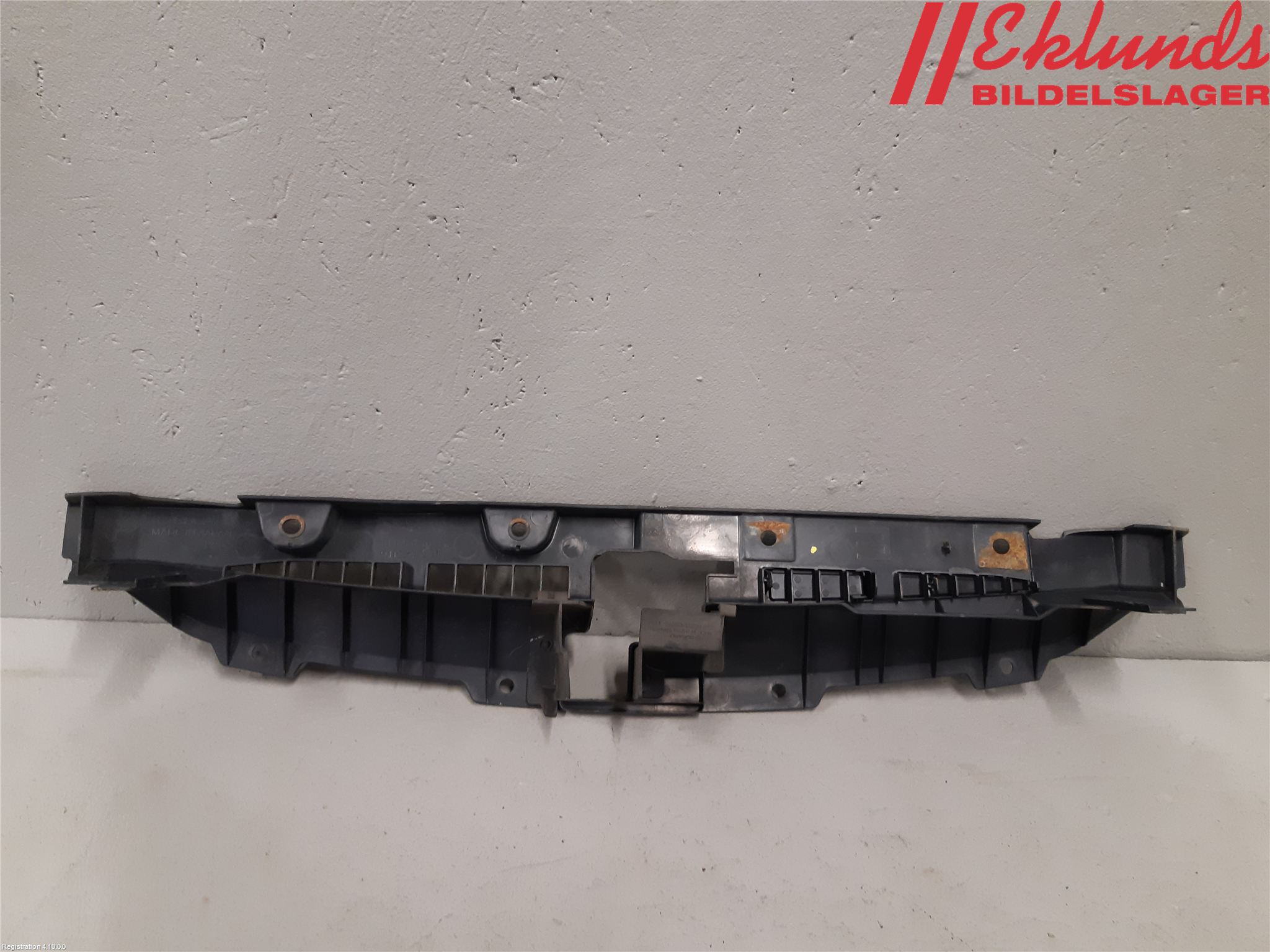 Subaru OUTBACK 10-15 Deflektor Plåt-Plast Kylning