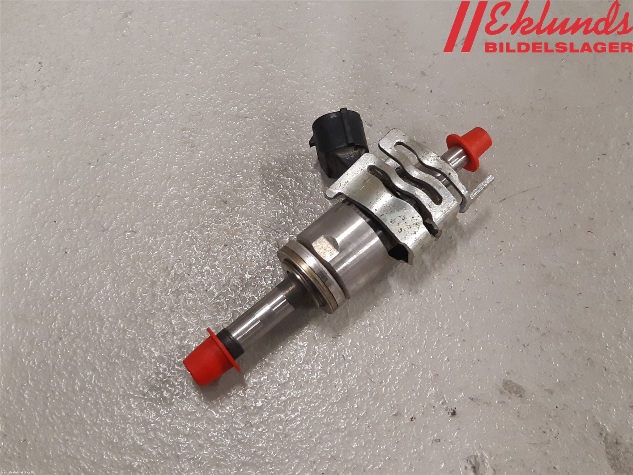 Toyota RAV4 19- Injspridare