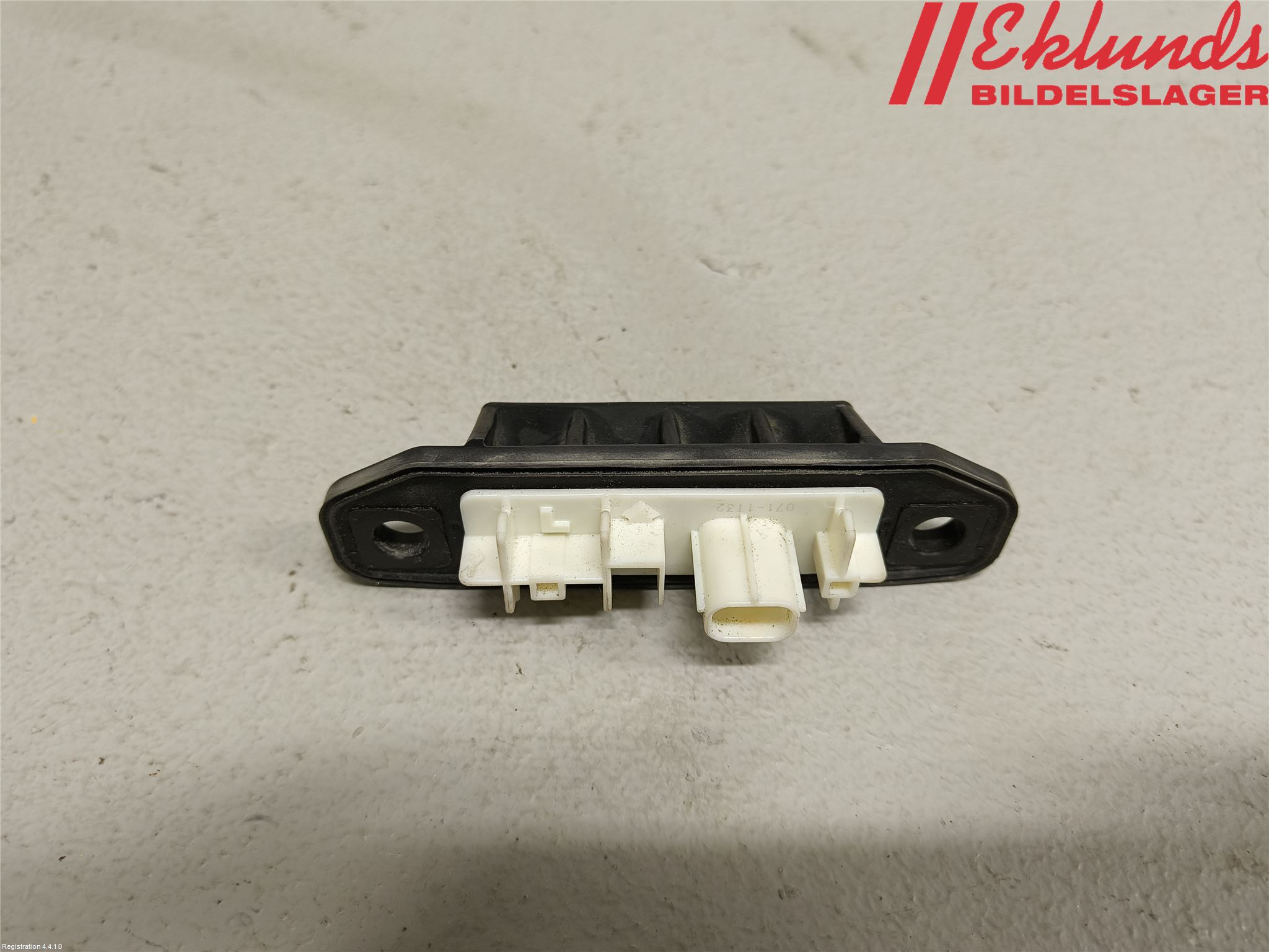 Toyota bZ4X EA10 22- Bakluckehandtag