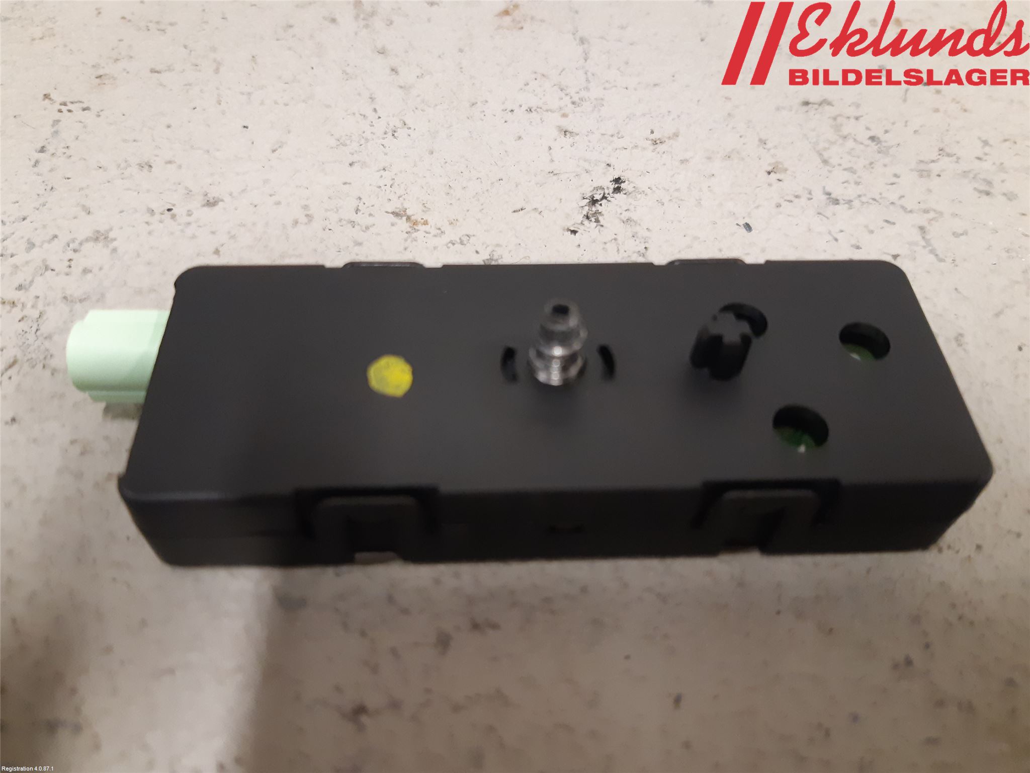 BMW iX I20 22- Antennförstärkare