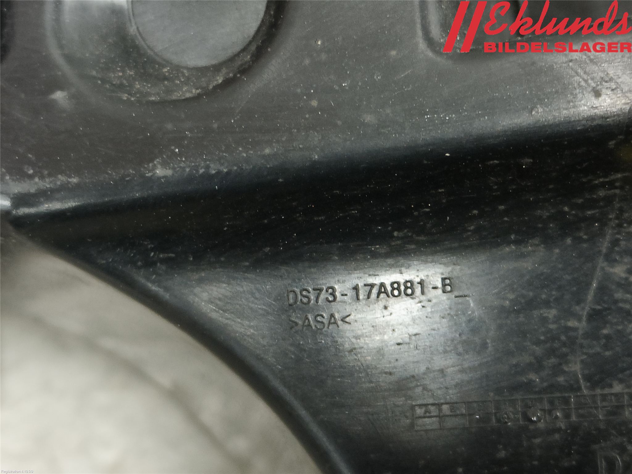 Ford MONDEO 15-22 Stötfångarfäste Bak Hö
