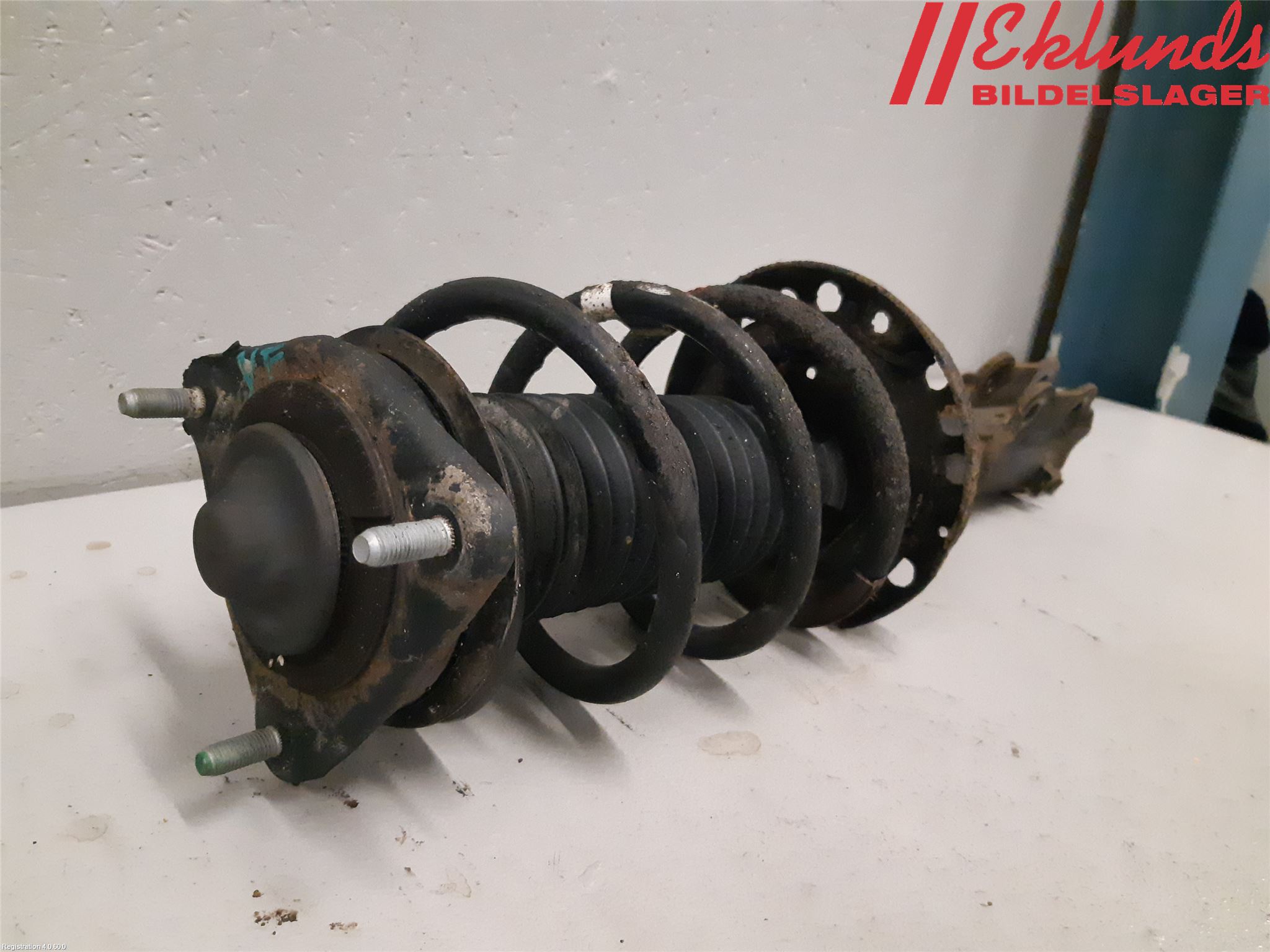 Kia SOUL 09- Fjäderben Fram Vänster