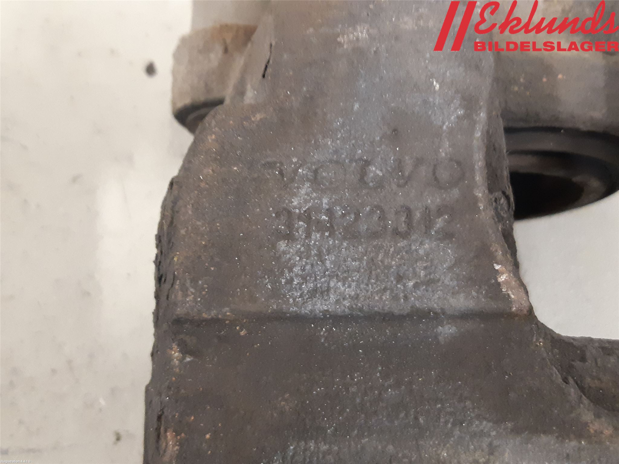 Volvo XC60 14-17 Bromsok Fram Höger