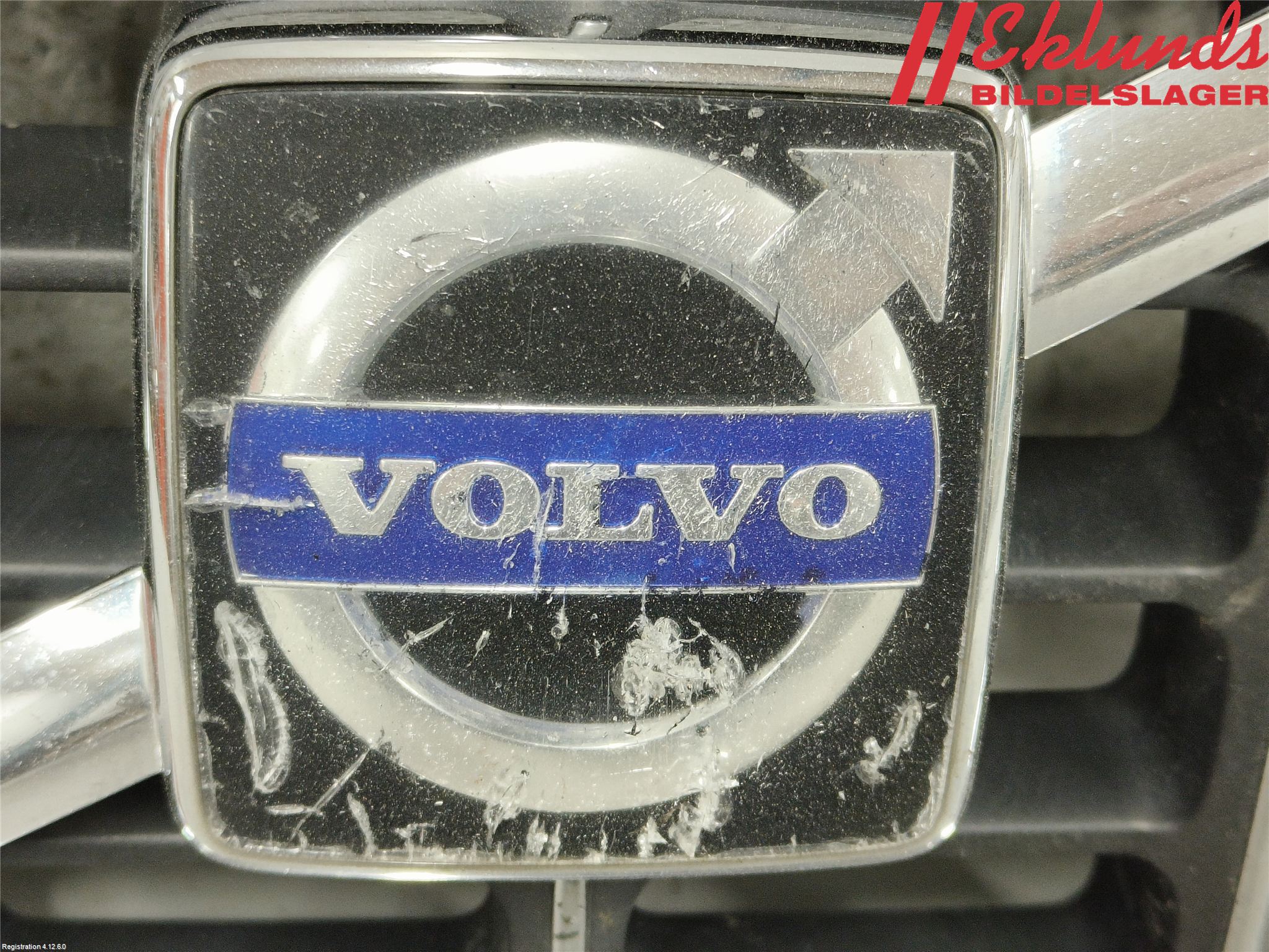 Volvo V70 08-13 Grill Komp