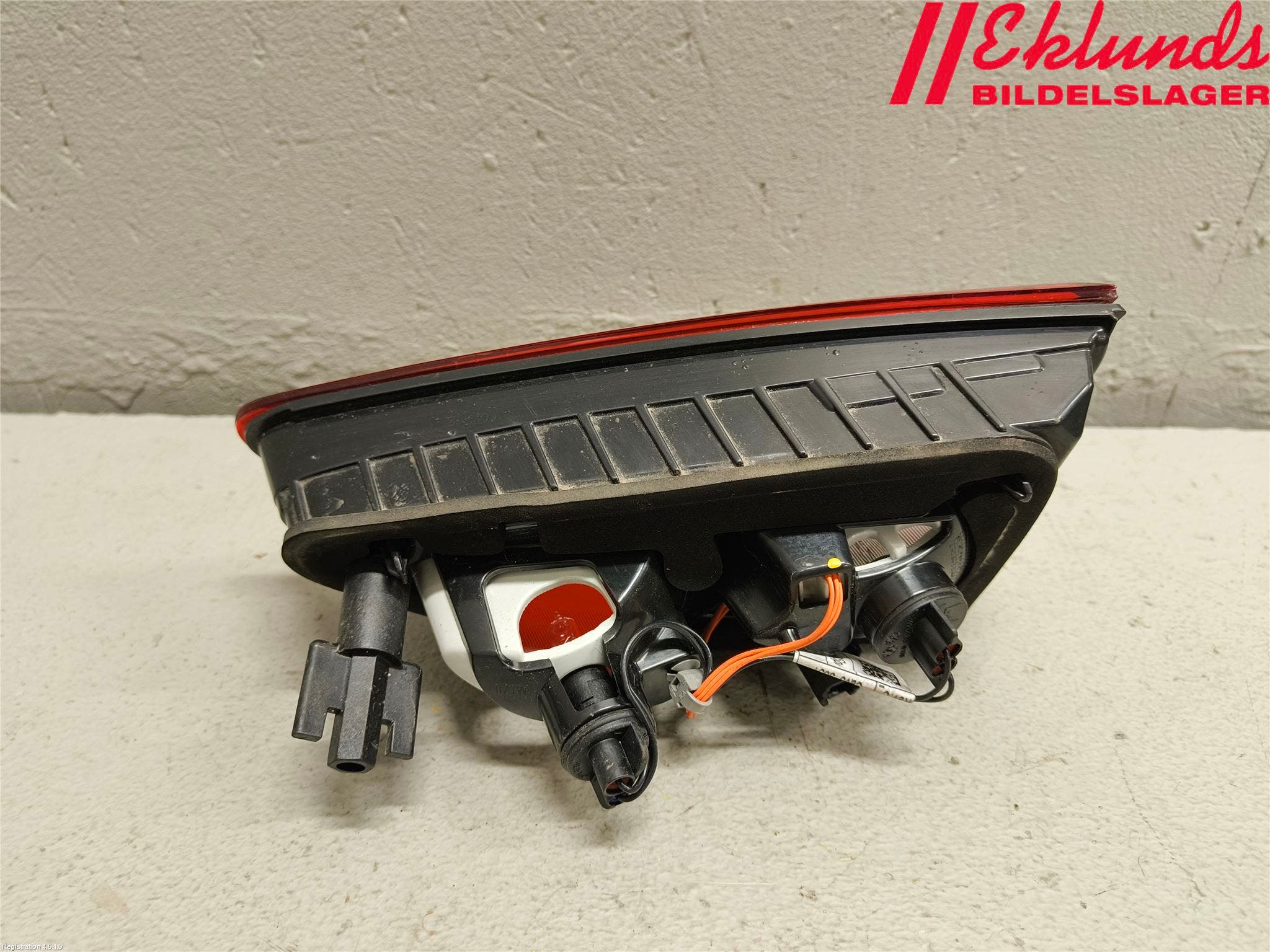 Opel INSIGNIA 17- Bakljus Lucka Vä