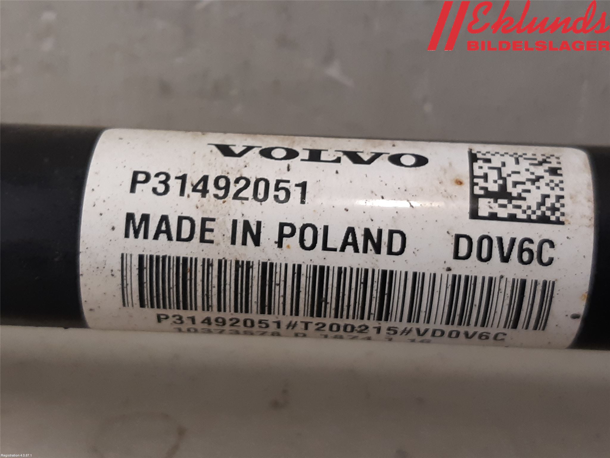 Volvo V60 CROSS COUNTRY 19- Drivaxel Bak Vänster