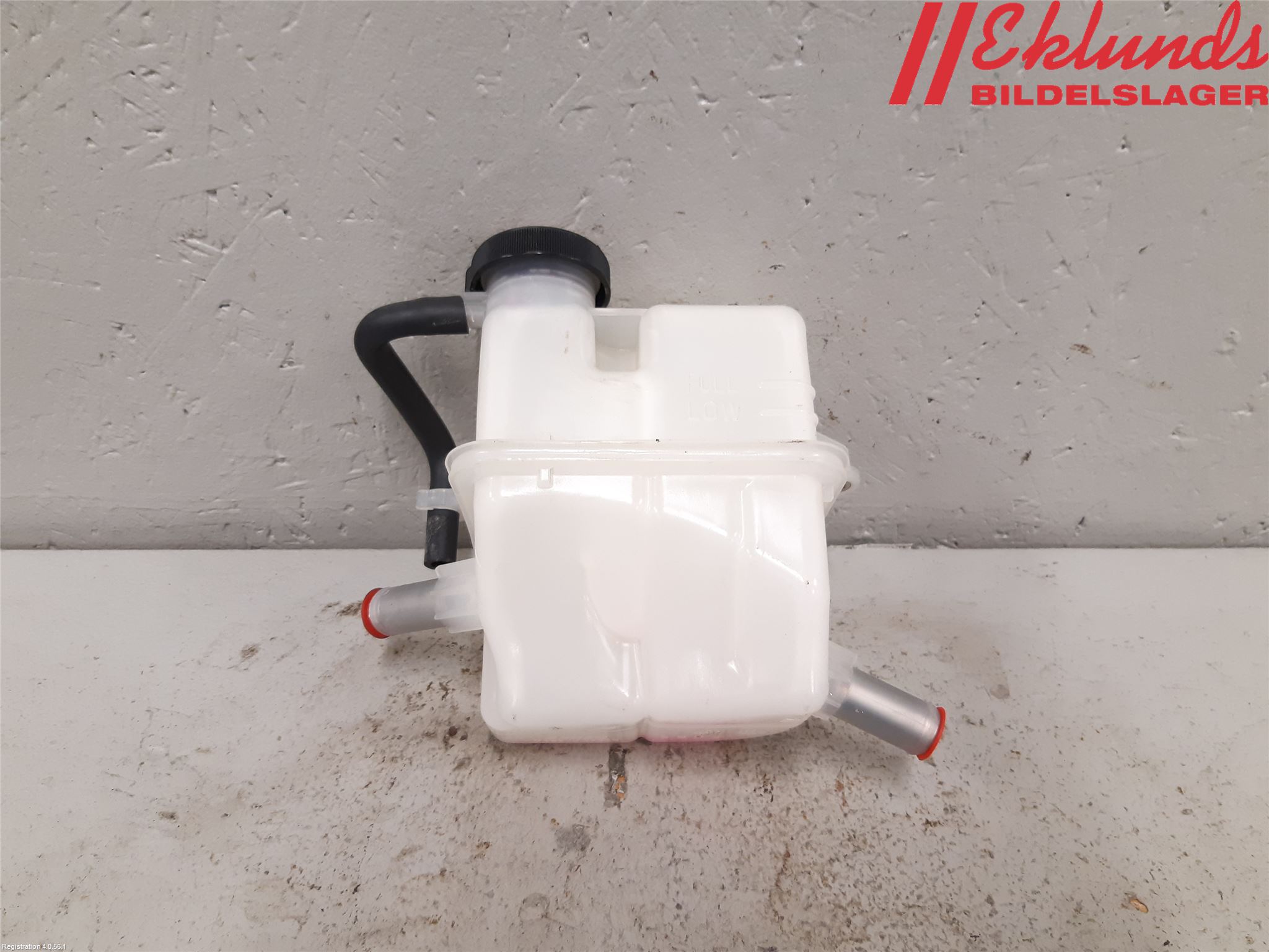 Toyota RAV4 13-18 Expansionstank