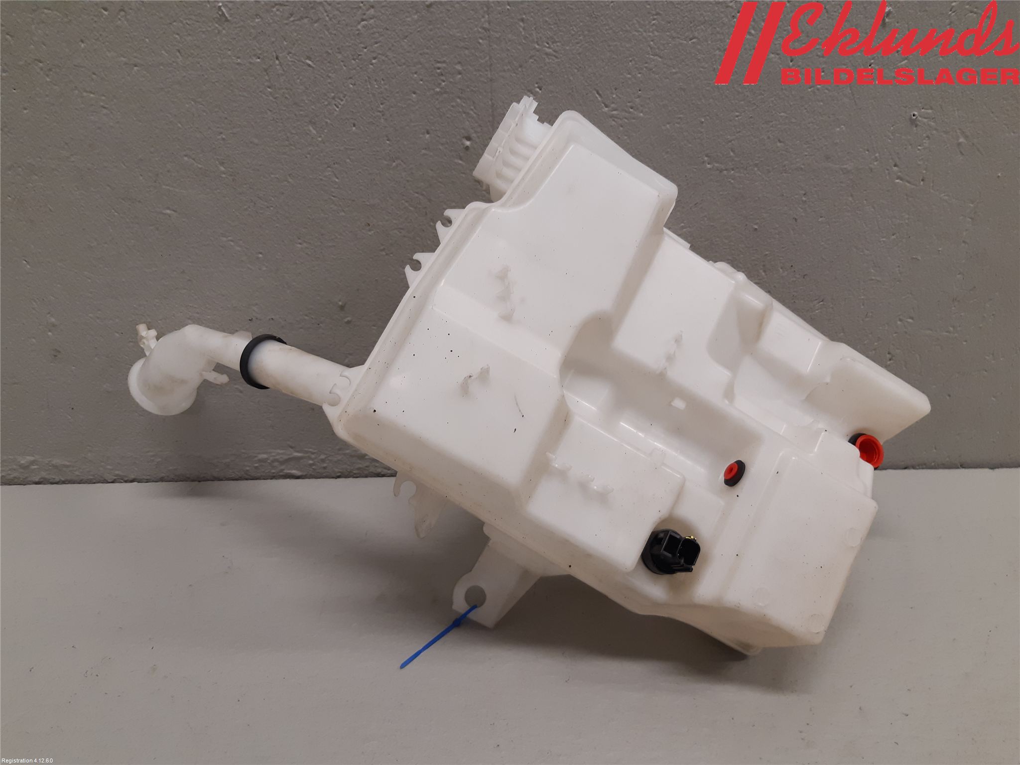 Ford FOCUS 11-14 Spolartank Vindruta-Strål