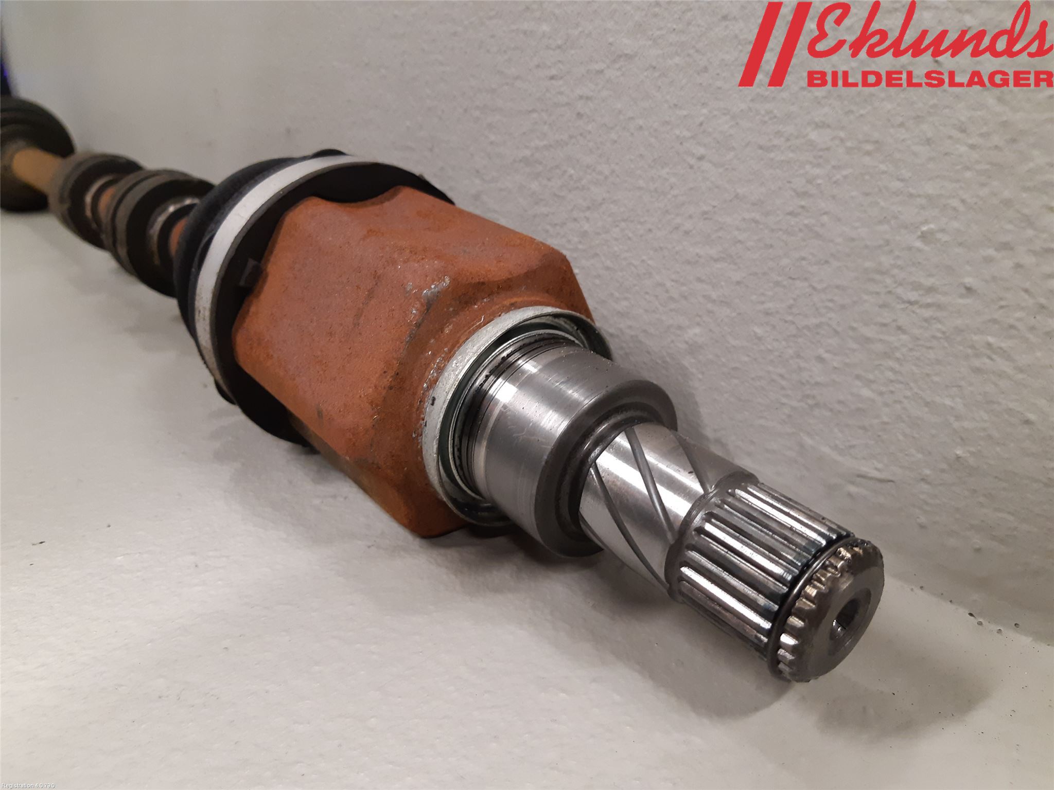 Nissan JUKE 14-19 Drivaxel Fram Höger