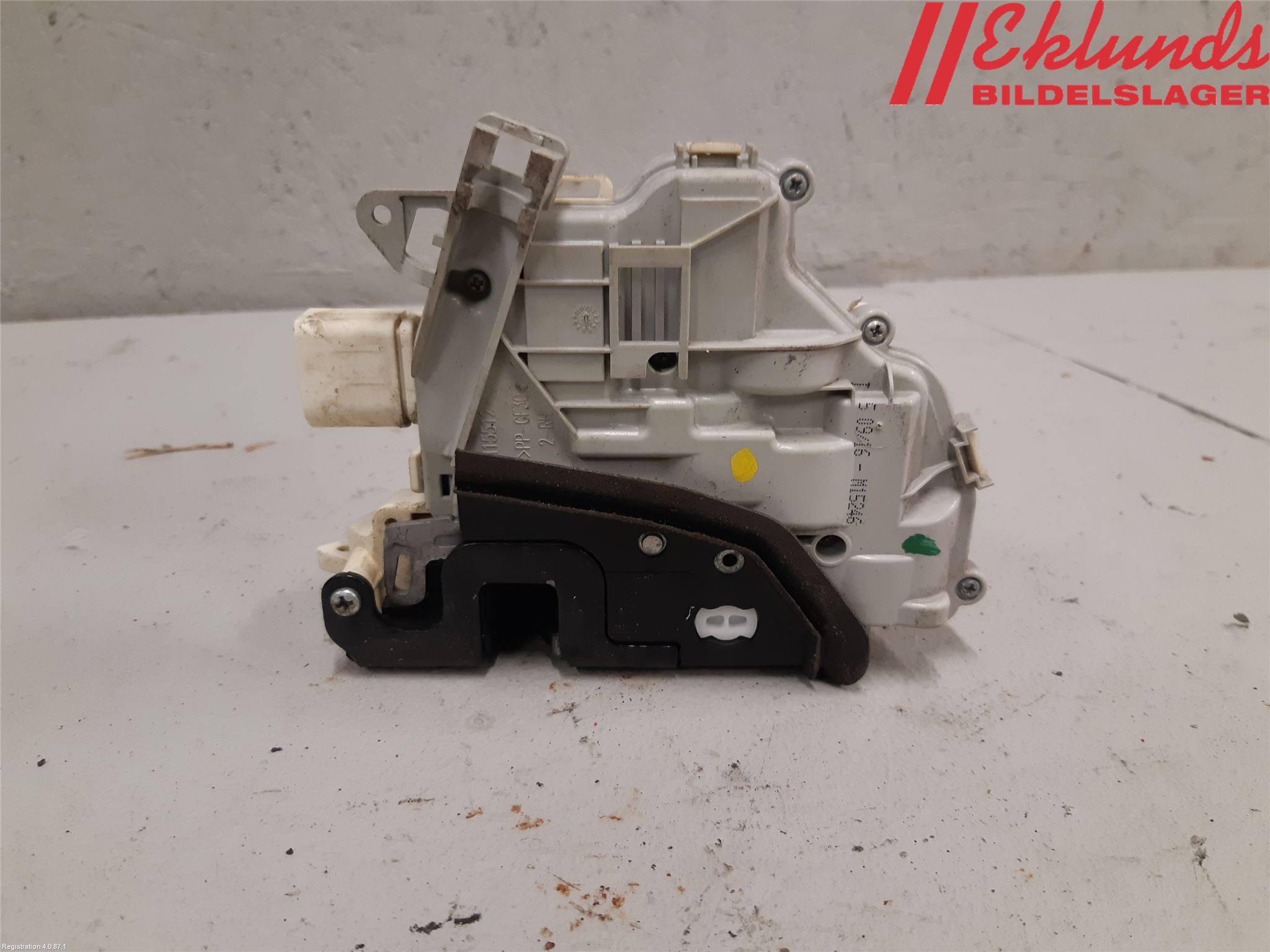 Audi A7/S7 4G 11-17 Låskista-Dörrlås