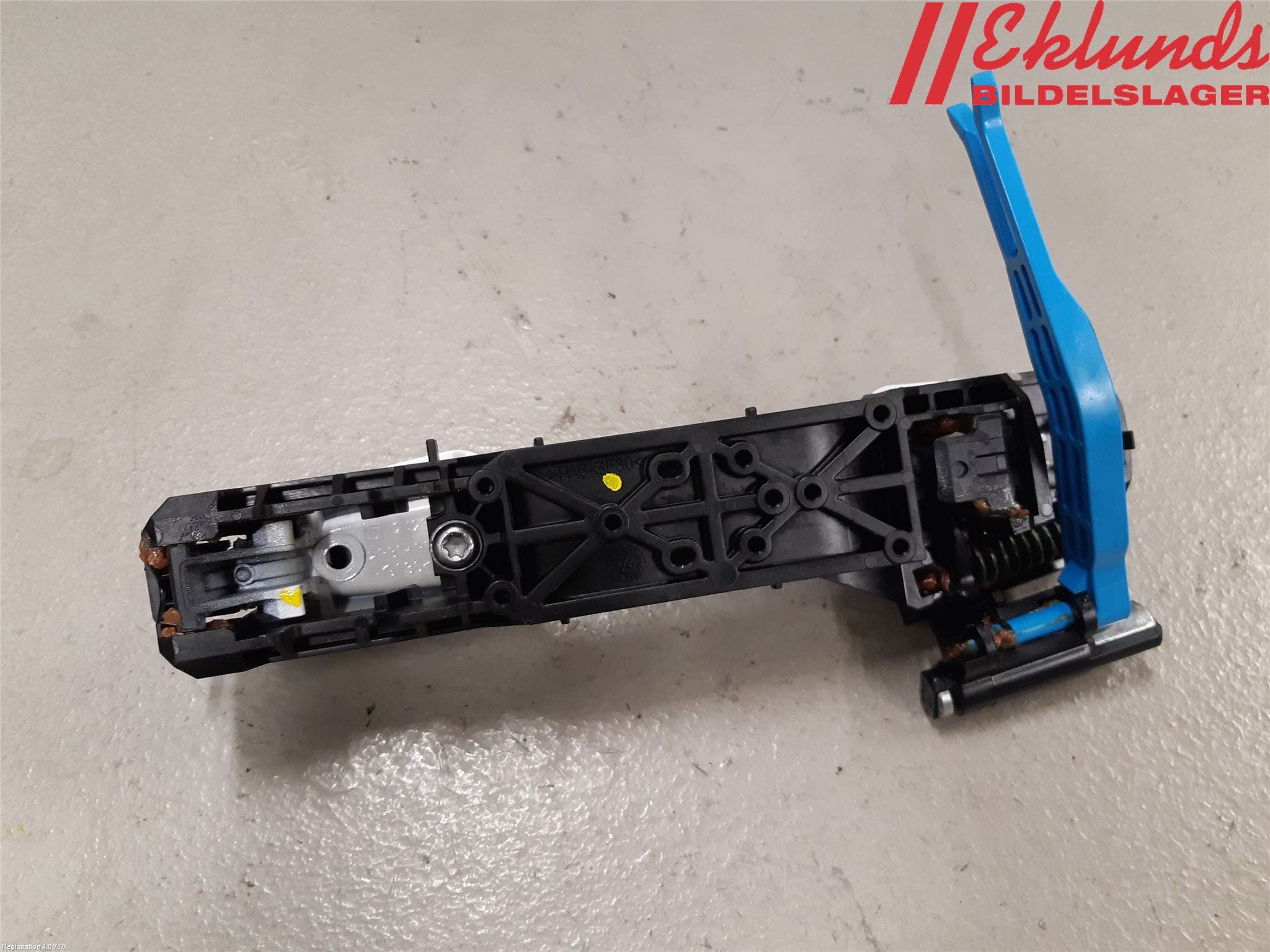 Toyota YARIS XP130 15-20 Dörrhandtag Yttre Vä