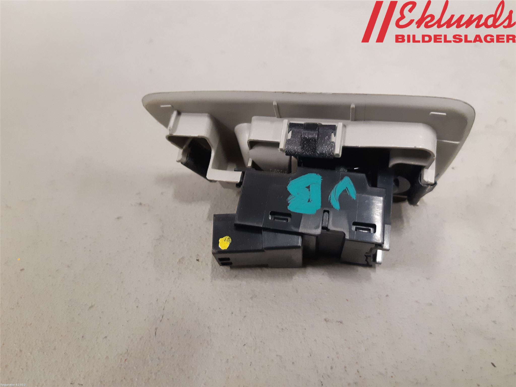 Volvo XC90/RECHARGE 16- Strömställare Elhiss