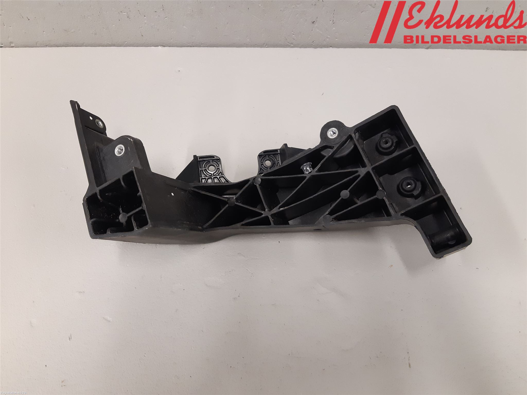 Hyundai i40 08-15 Frontplåt