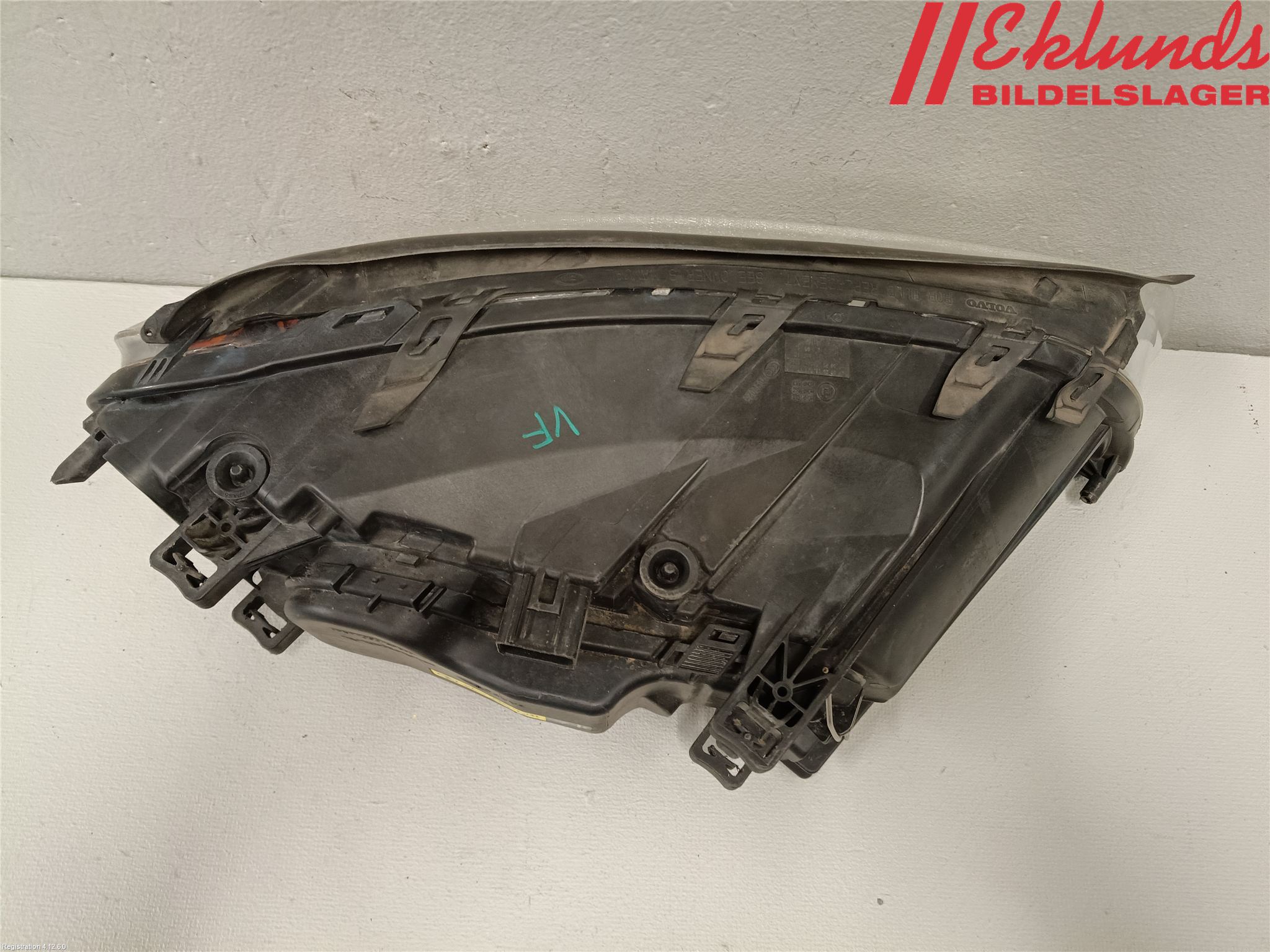 Volvo V70 08-13 Strålkastare Vänster