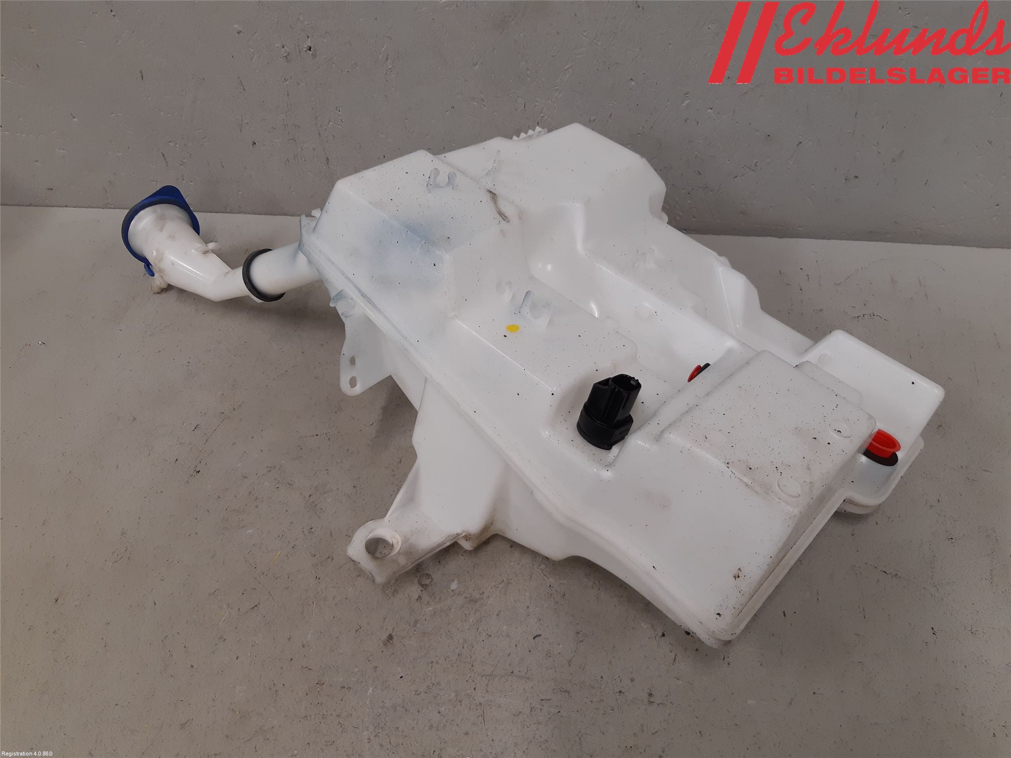 Ford FOCUS 11-14 Spolartank Vindruta-Strål