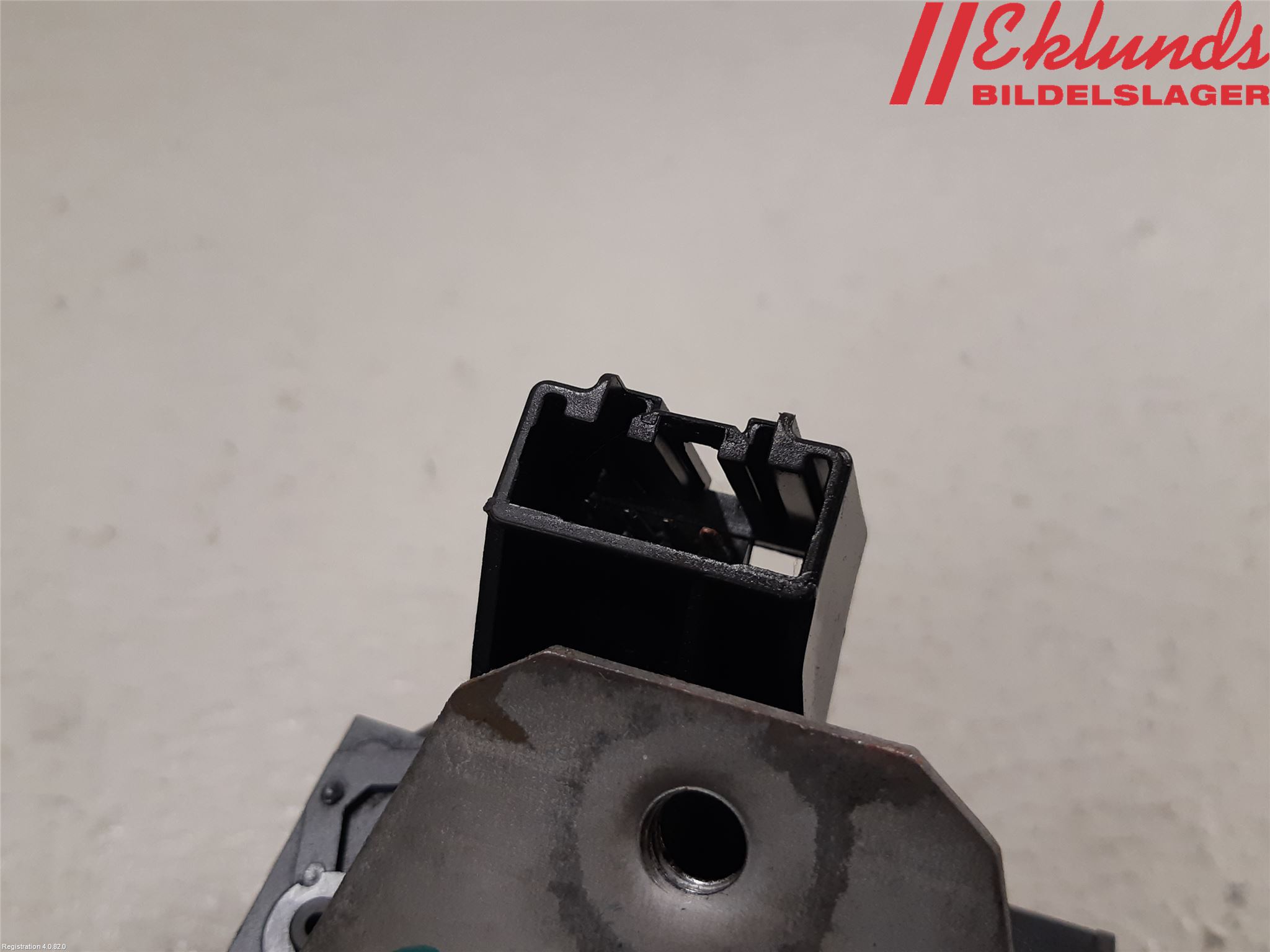 Ford FOCUS 11-14 Låskista Baklucka