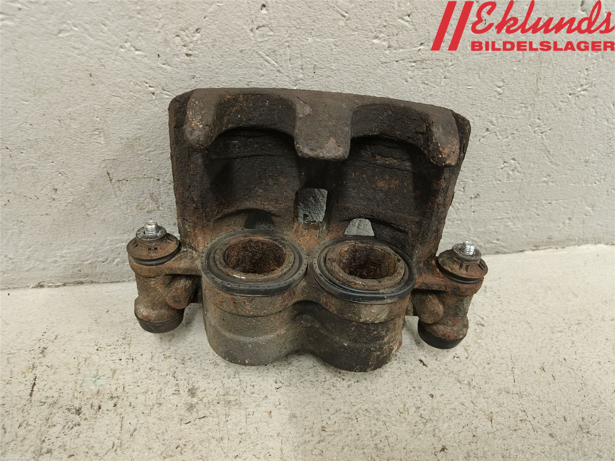 Iveco DAILY 14->> Bromsok Fram Höger