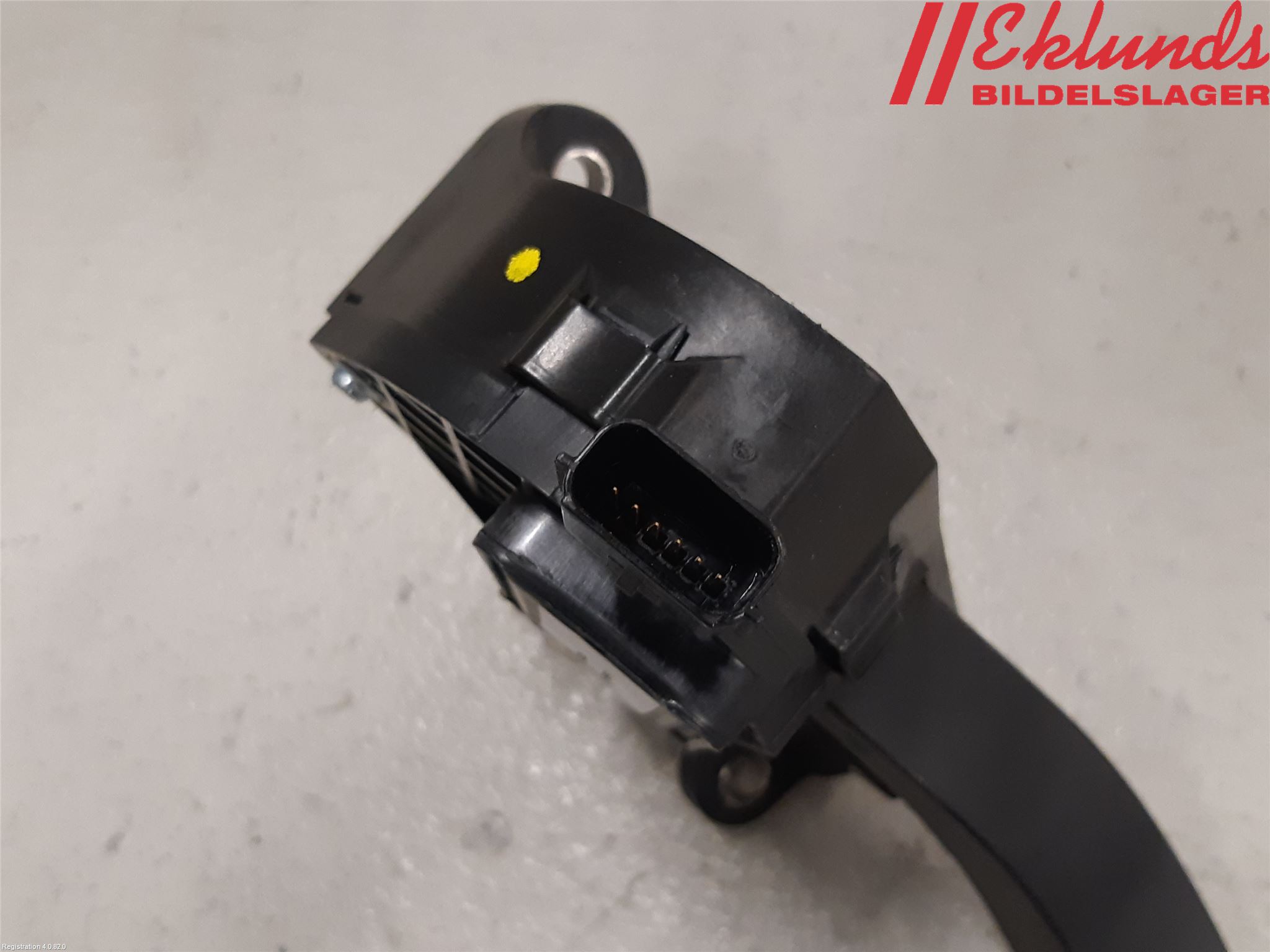 Jaguar XE (X760) 15-24 Gaspedal