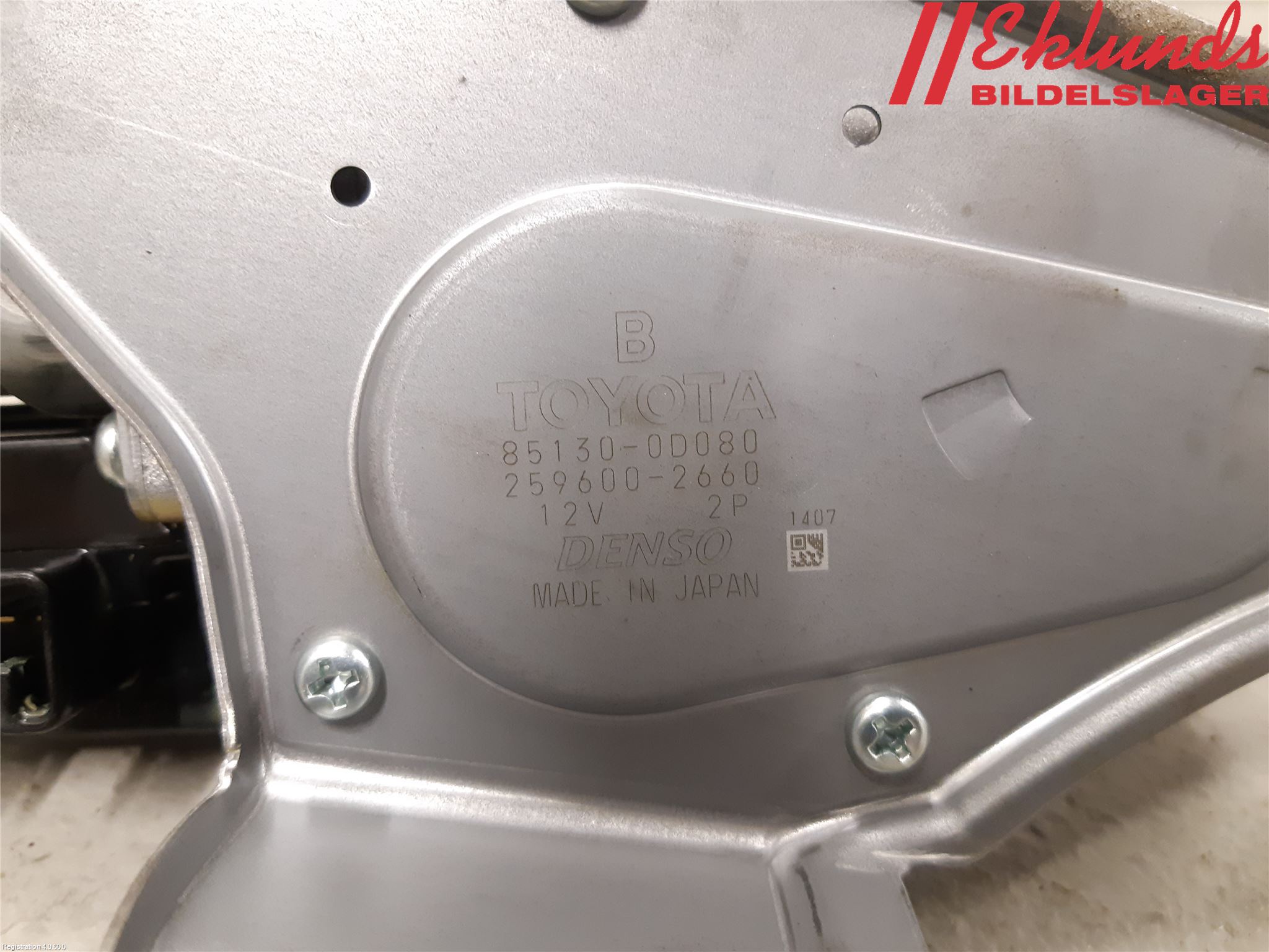 Toyota YARIS XP130 12-14 Torkarmotor Baklucka
