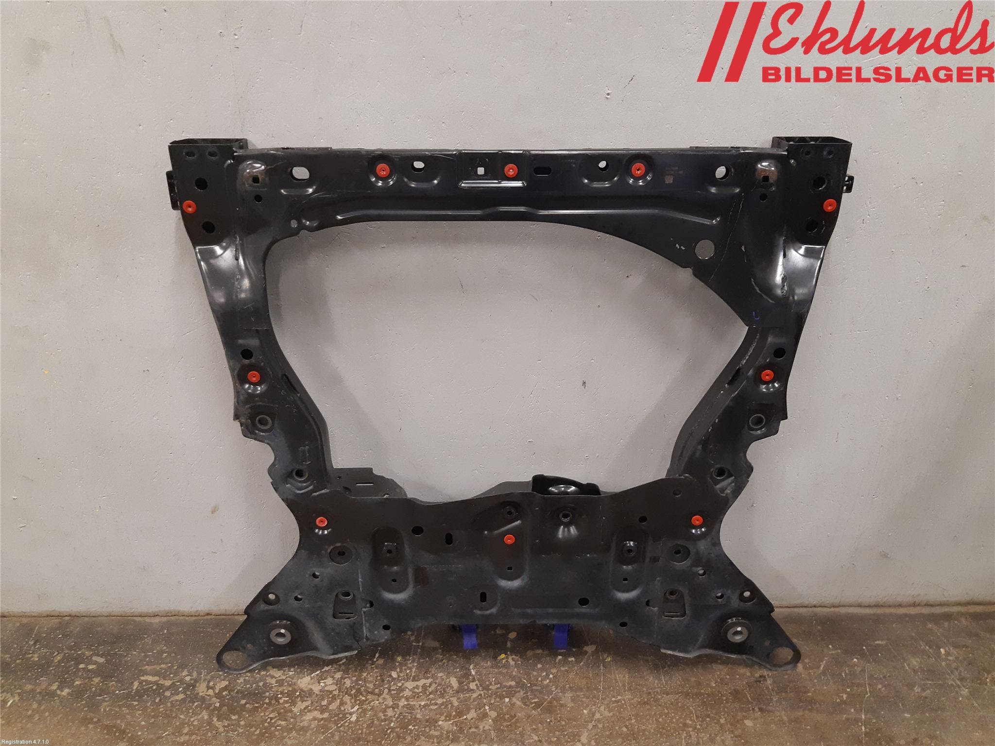 Volvo XC90/RECHARGE 16- Framvagnsbalk