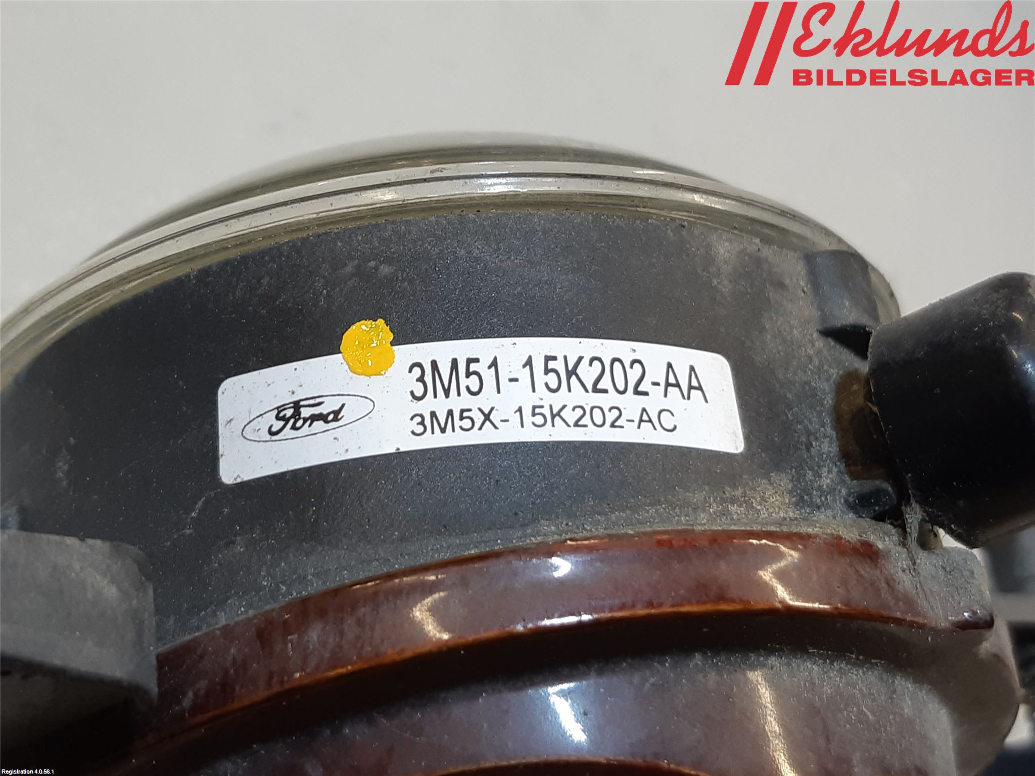 Ford FOCUS     04-07 Dimljus-Varselljus Fram