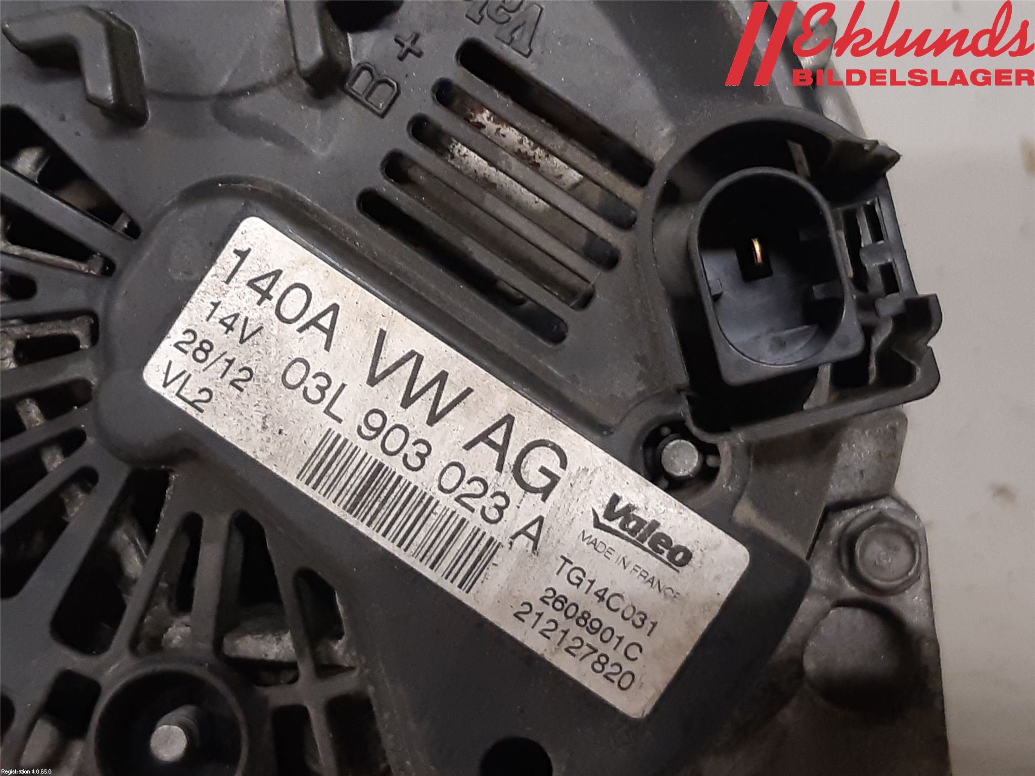 Volkswagen VW GOLF VI 09-13 Generator