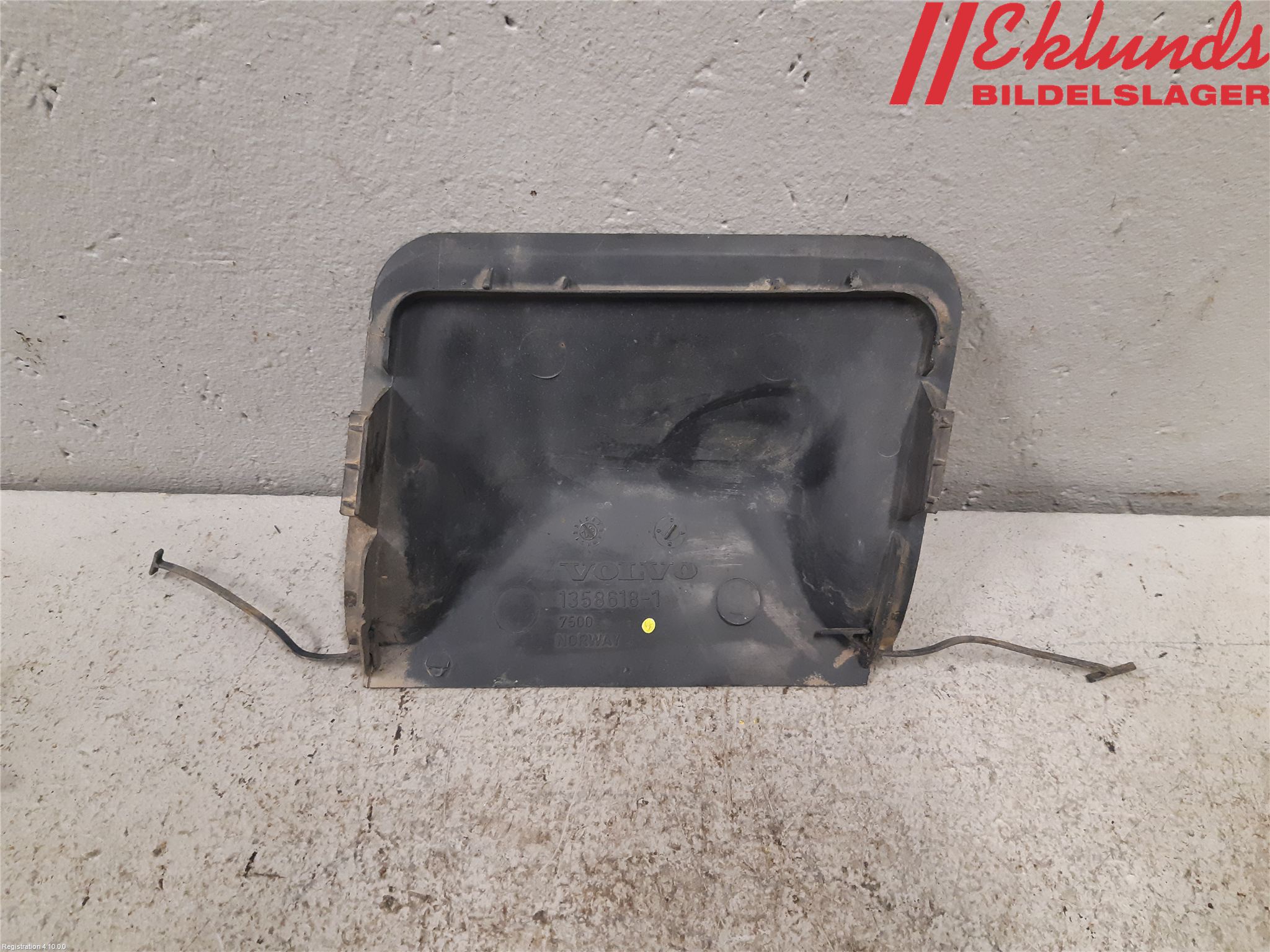 Volvo 940 91-98 Täckplast Front