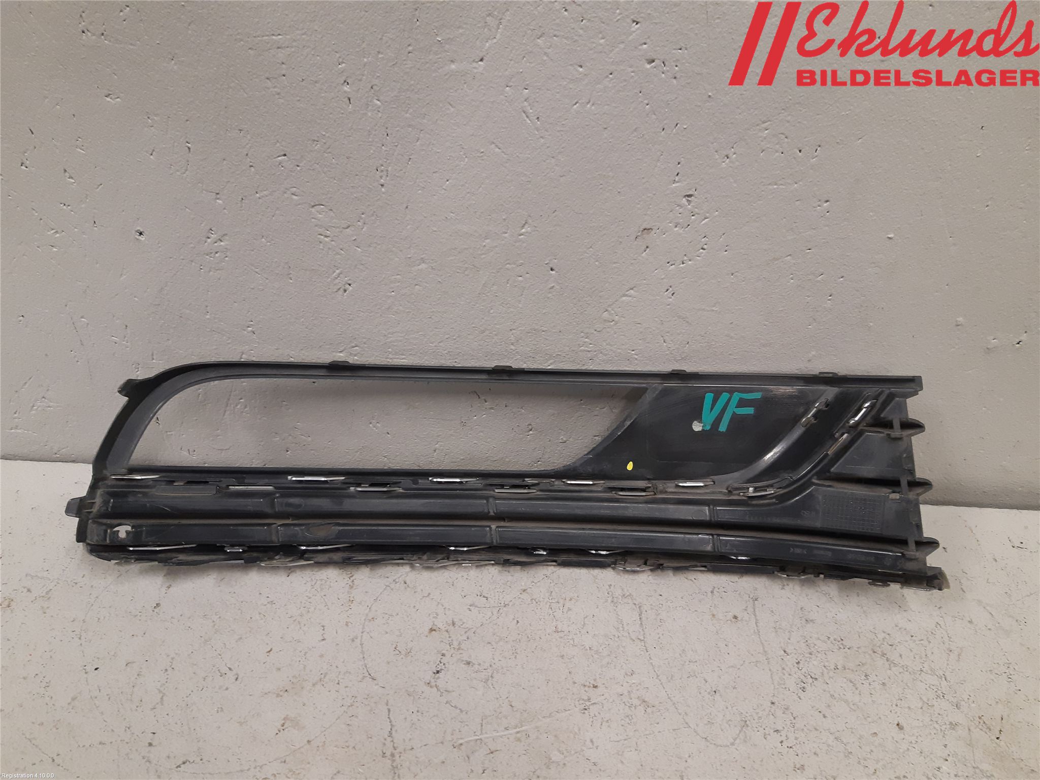 Volkswagen VW PASSAT 11-14 Dimljussarg Fram