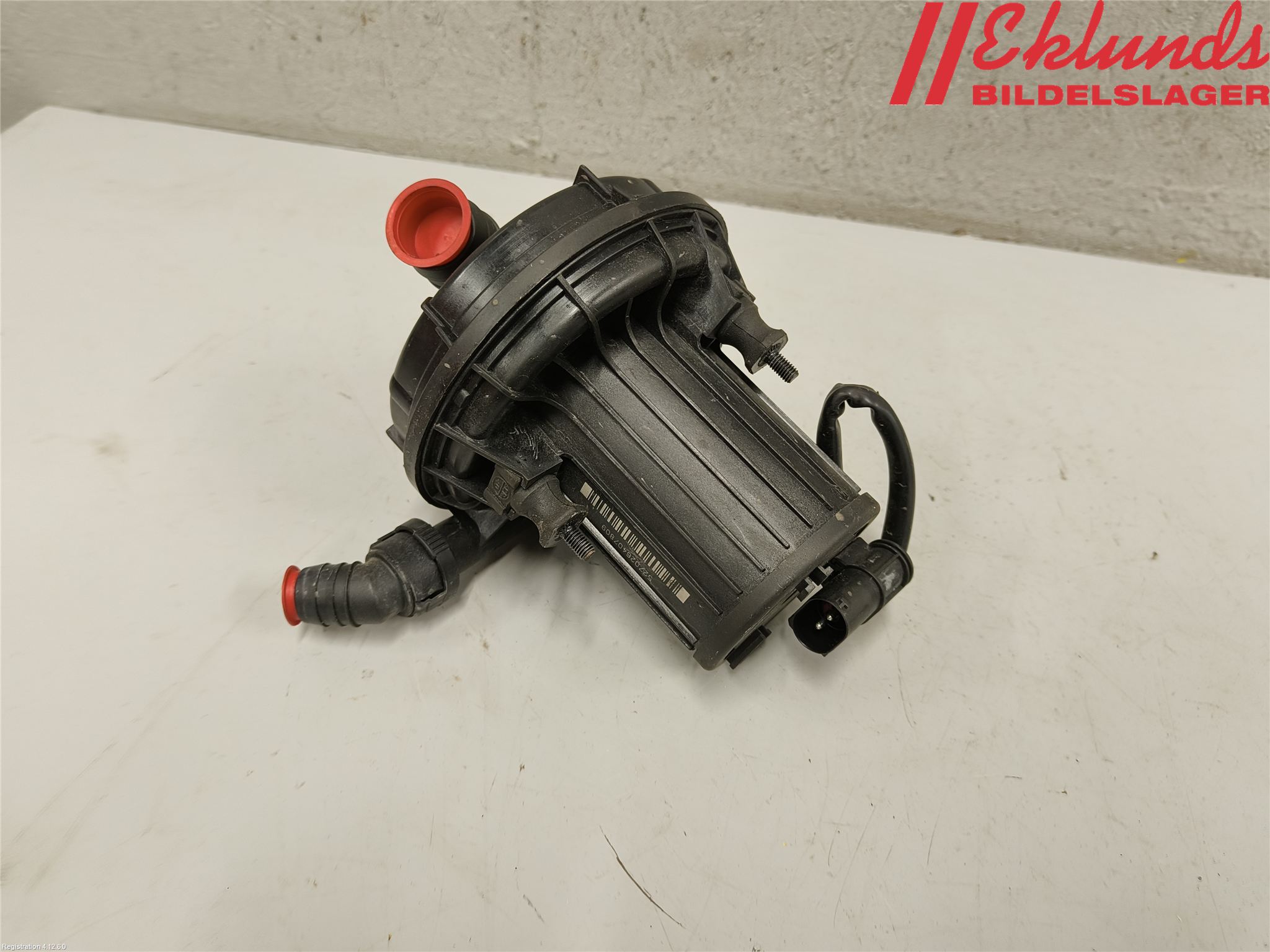 BMW 6 E63/64    02-10 Luftpump-Avgasrening