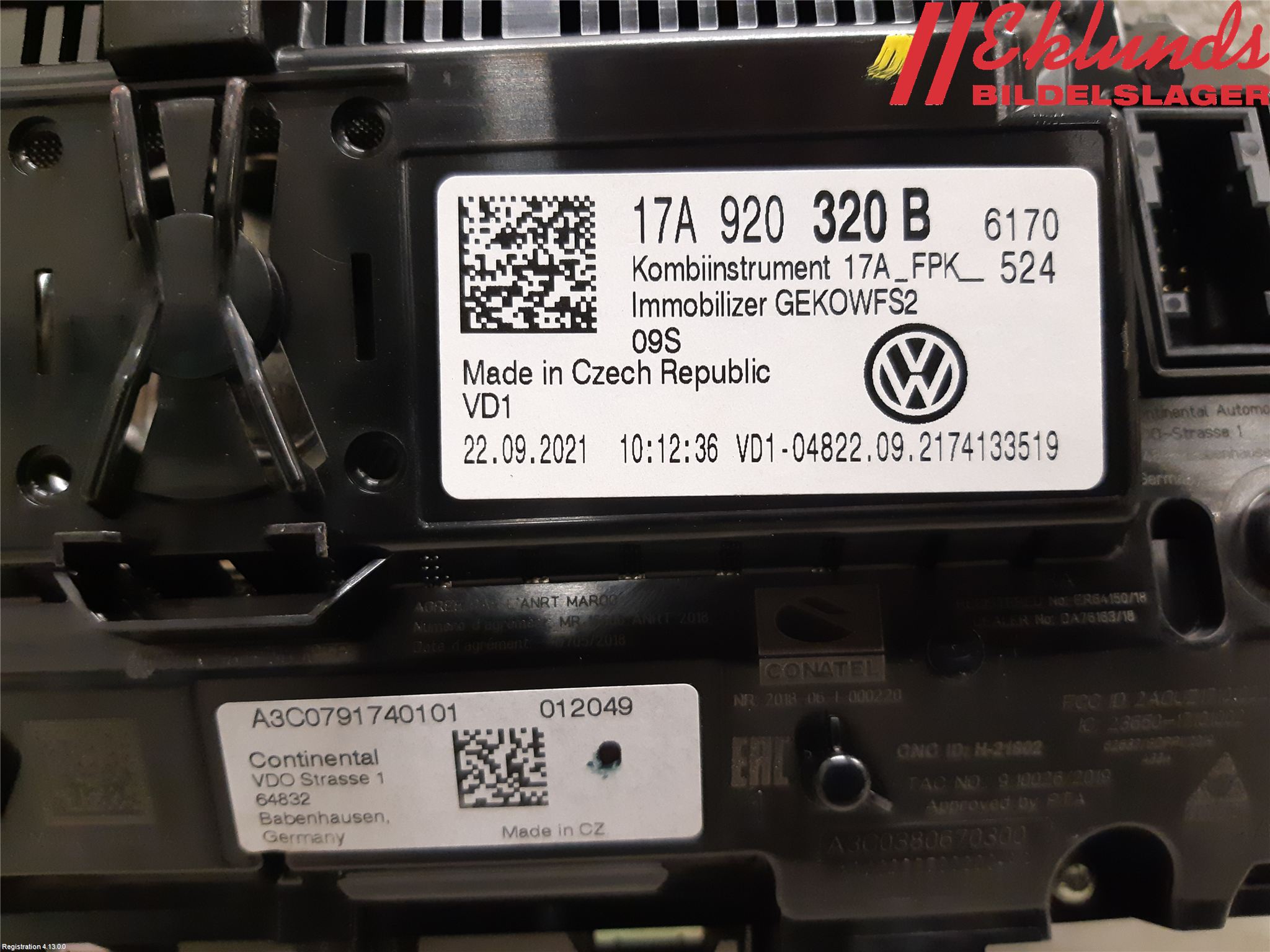Volkswagen VW T-ROC 18- Instrument Komb