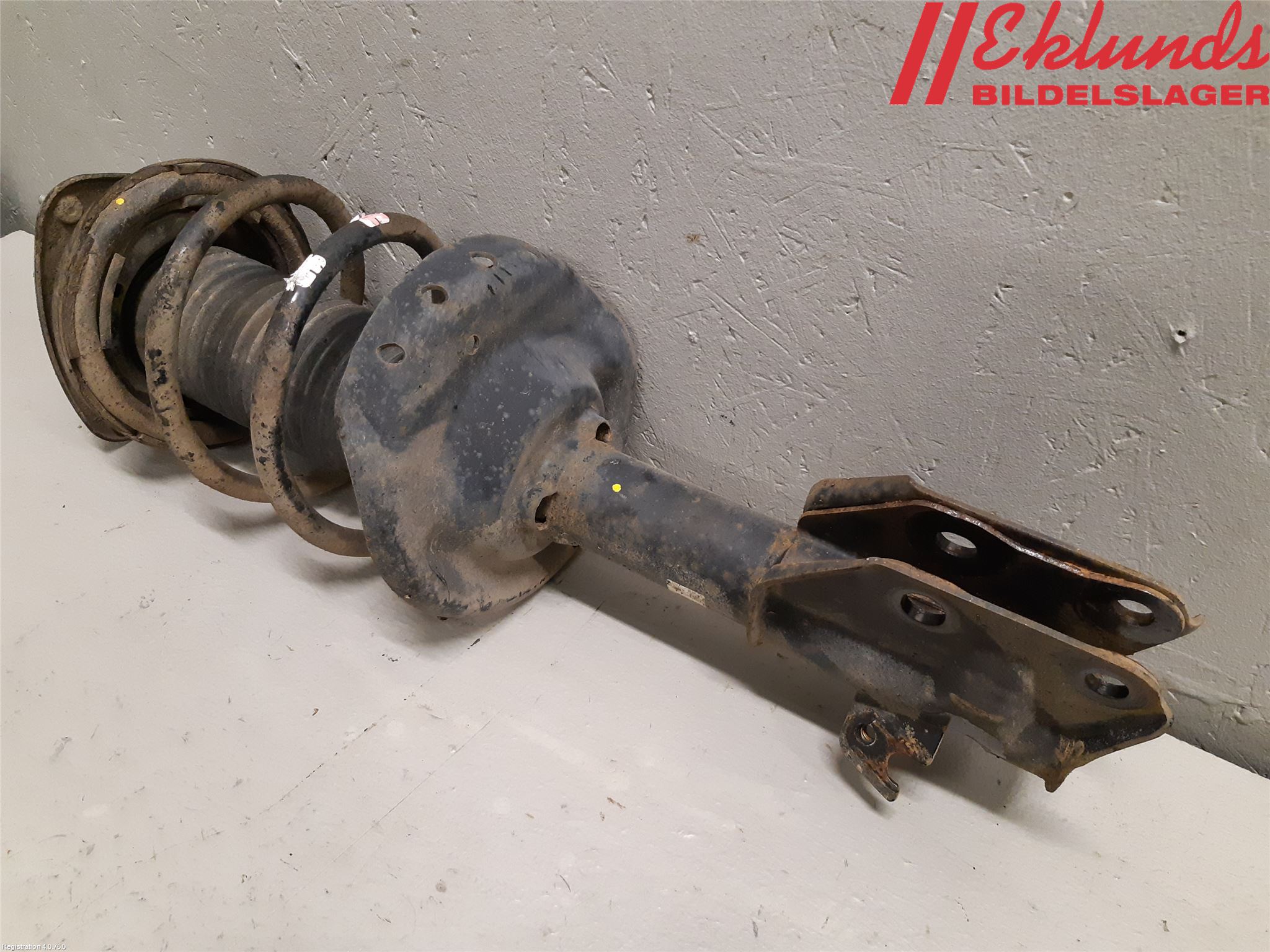 Subaru XV 12-17 Fjäderben Fram Höger