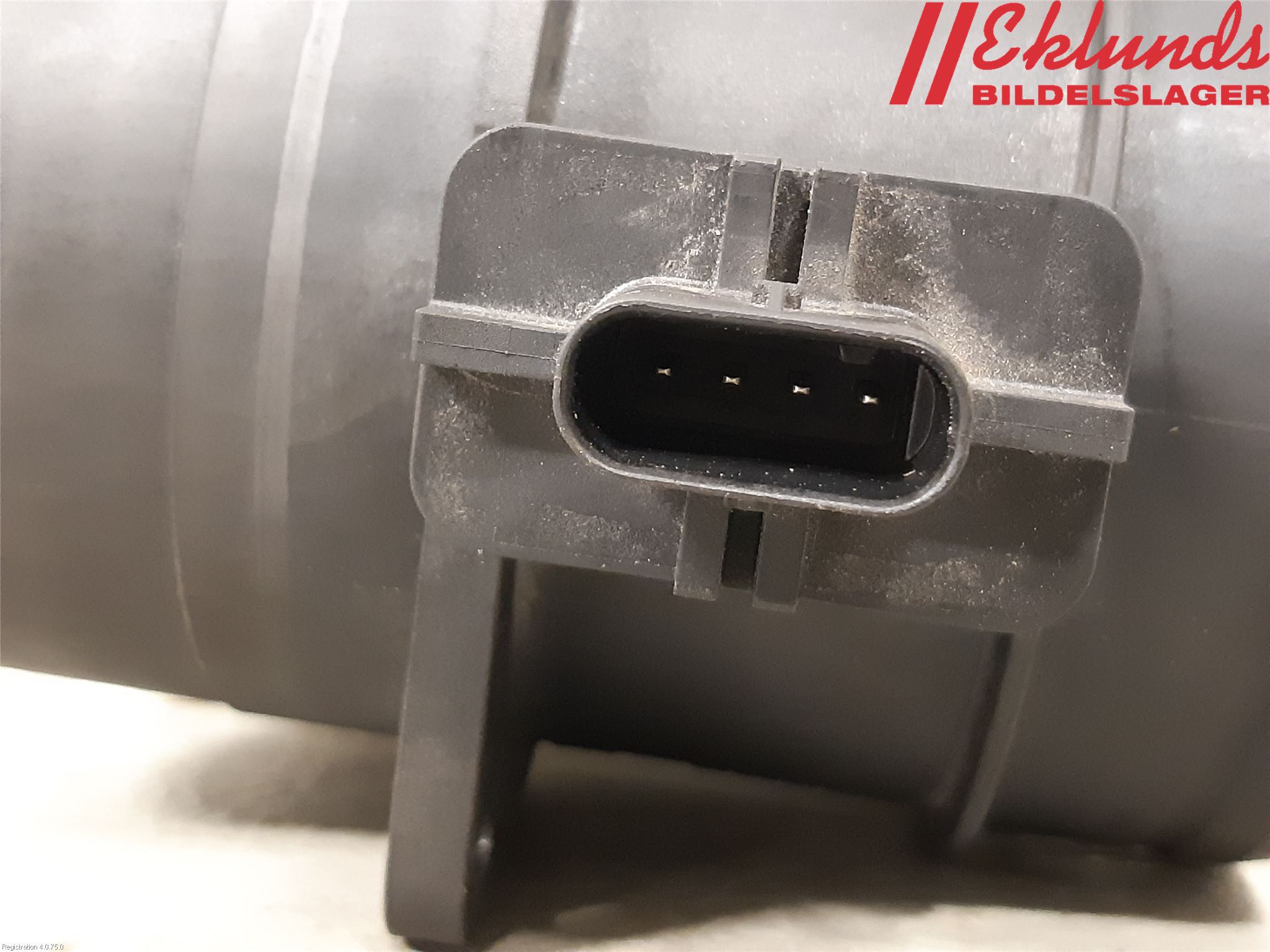 Audi A4 ALLROAD 09-16 Injluftmassamätare