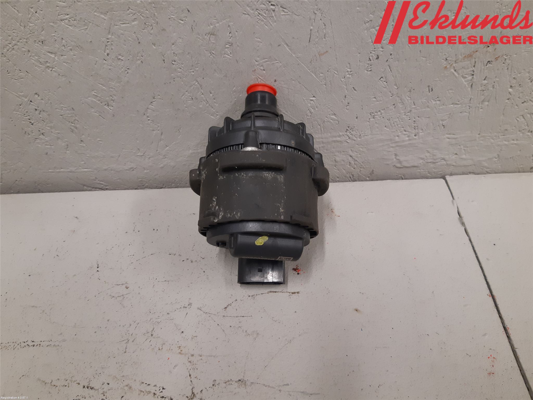 BMW iX I20 22- Värme Cirkulationspump