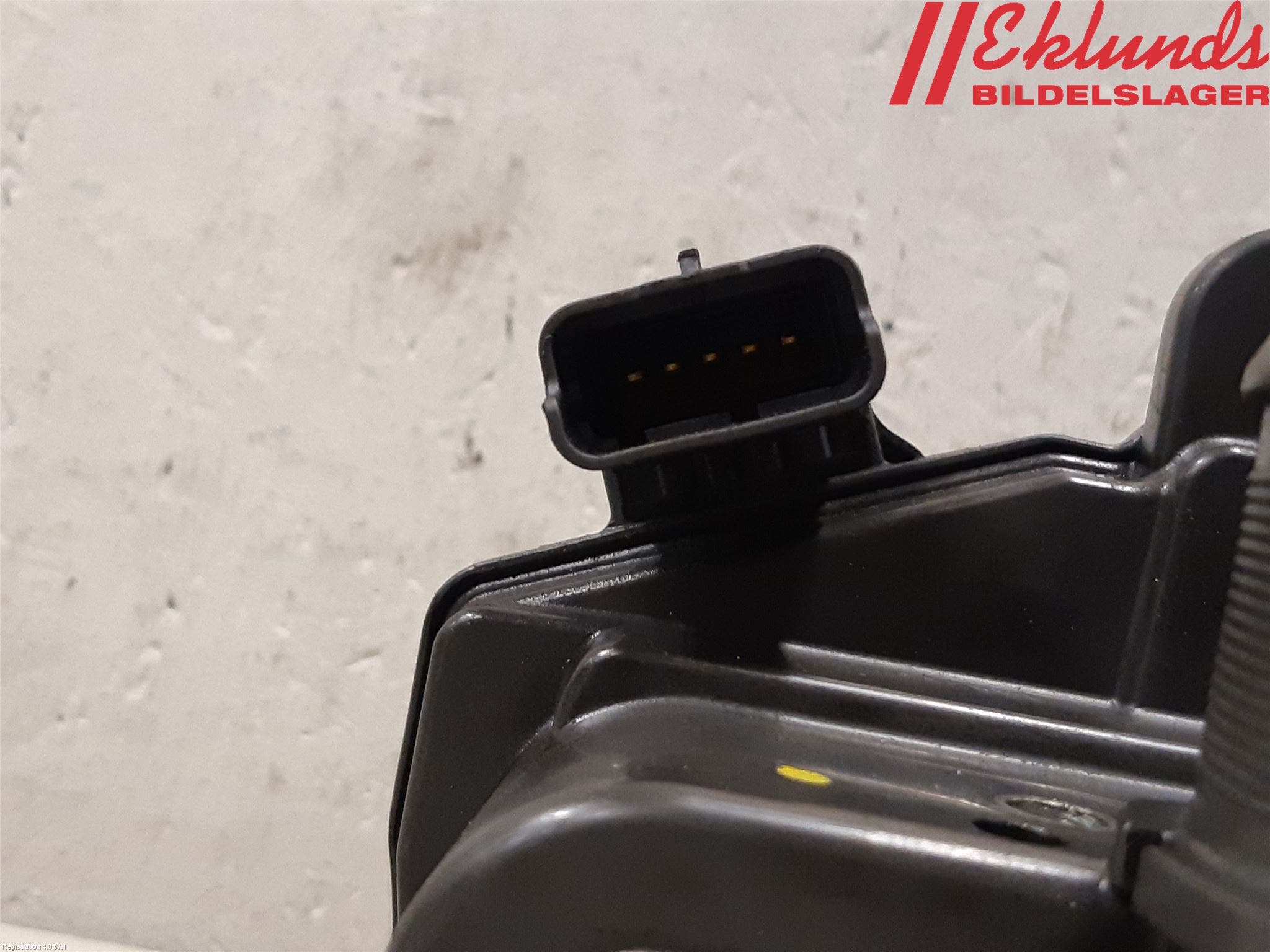 Peugeot 3008 17-24 Injspjällhus